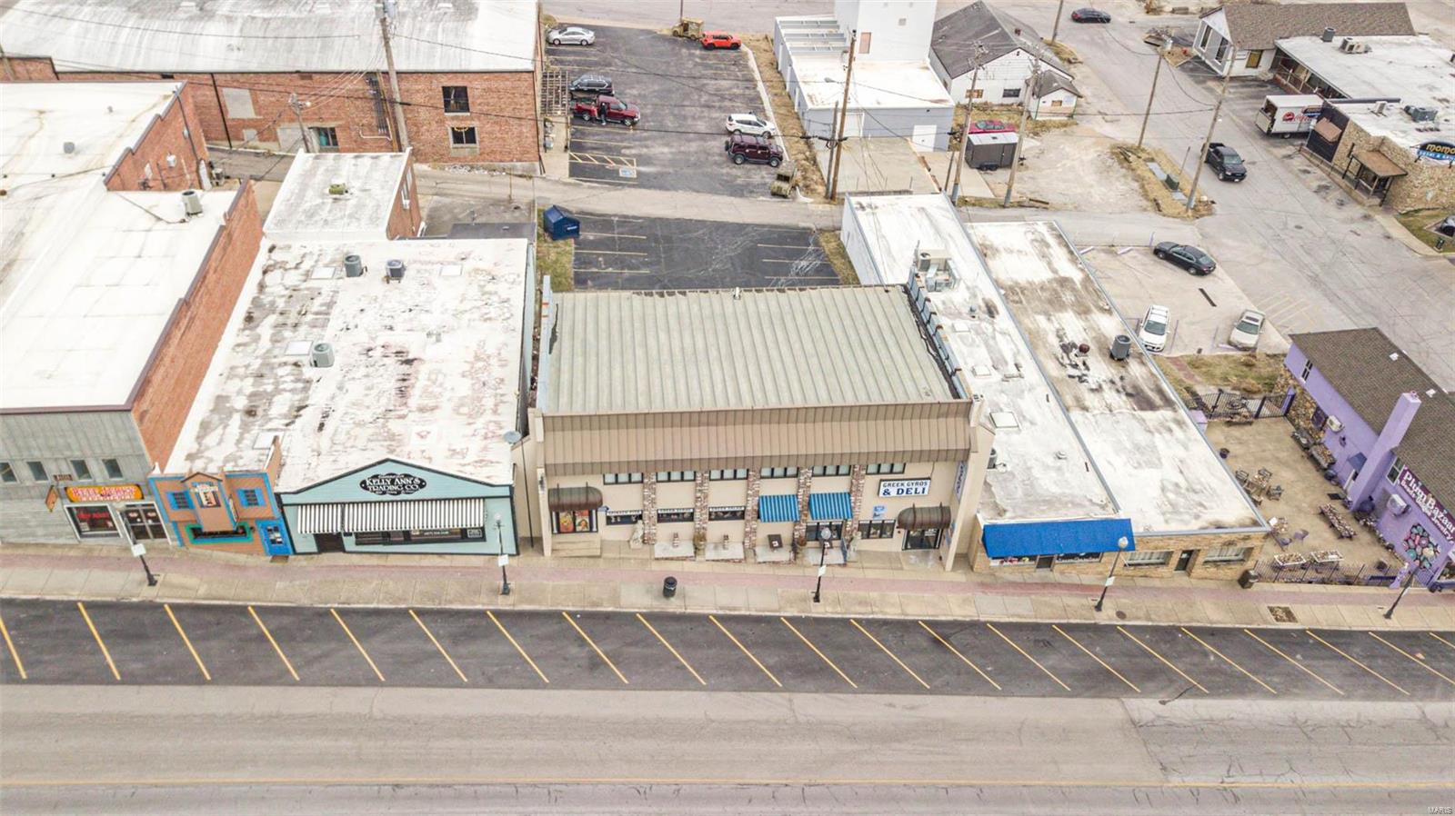 NON SUBDIVISION - Commercial Sale