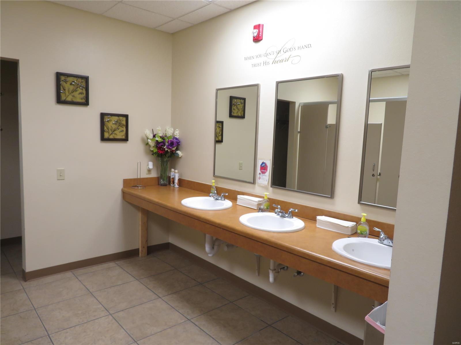 Canteen Township Sec 23 - Commercial Sale