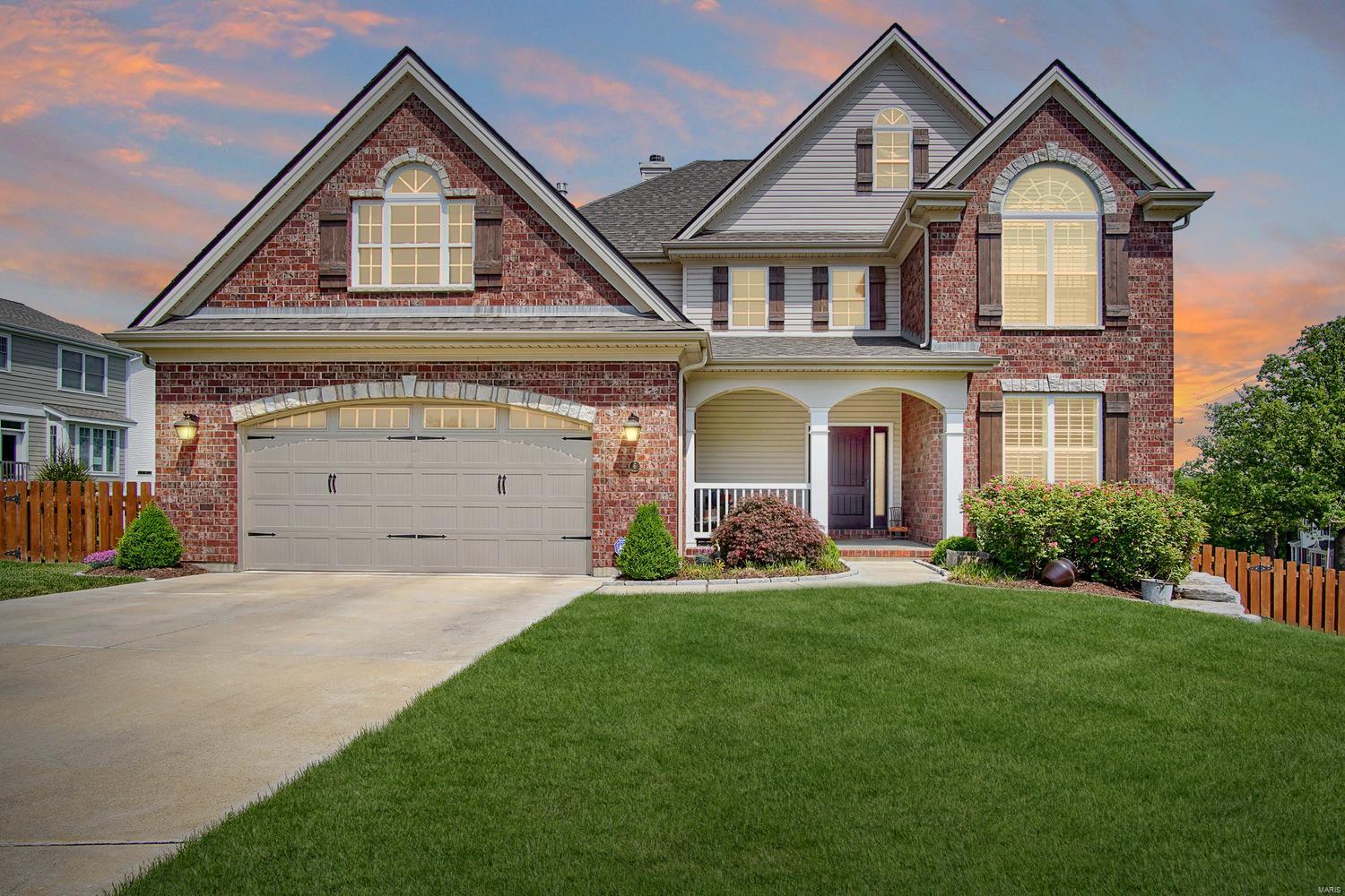 Rare opportunity for beautiful Brentwood 5BD/4.5BA, situated on cul-de-sac & oversized lot w/ spacious & open floor plan. Step into the grand 2 story great room w/ floor-to-ceiling windows, wood floors & wood burning fireplace. This opens up into the eat-in kitchen w/ stainless steel appliances, granite countertops & large island. Kitchen is a chefs dream w/6 burner stove-top, double ovens, & separate dining & breakfast nook, providing versatile dining options. The ML boasts a luxurious primary bedroom w/ ensuite bathroom, separate whirlpool tub & dual walk-in closets. There's also a ML laundry, .5 bath & office. Upstairs has 3 beds & 2 full baths. The finished walkout LL ft. a 5th bed, full bath, gym & recreation area. Outside, the property continues to impress w/ a spacious, level fenced-in backyard, irrigation, complete w/ a deck & patio. A 2 car garage offers potential additional flex space above. Home truly has it all—space, style & desired prime location. See before its too late!