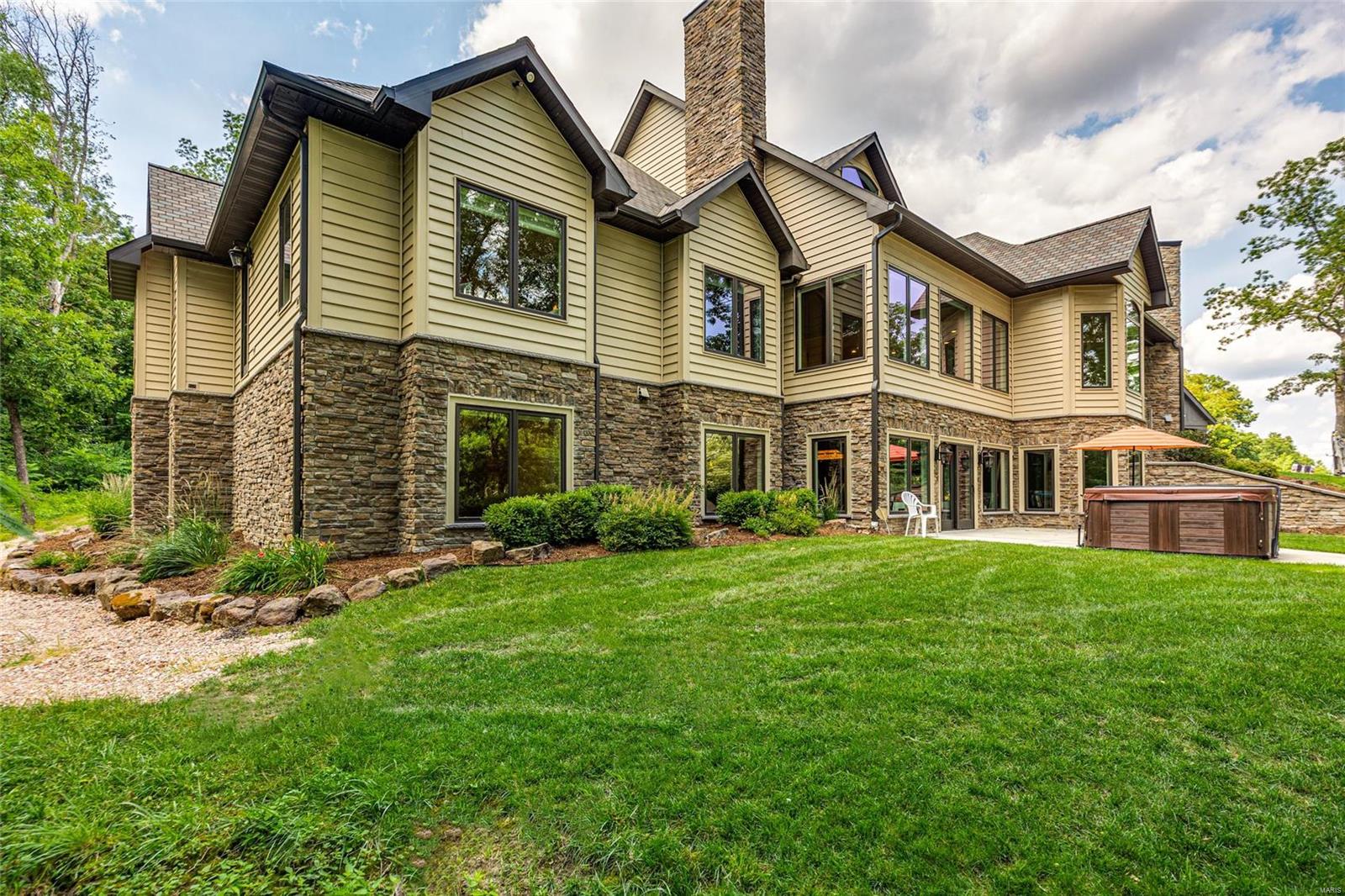Twin Oaks - Residential