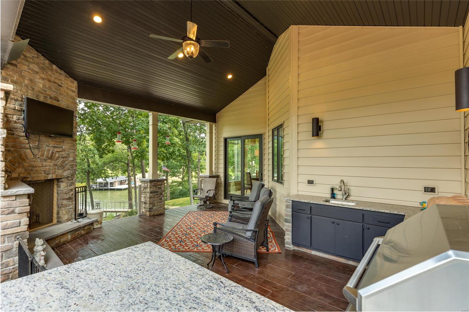 Twin Oaks - Residential
