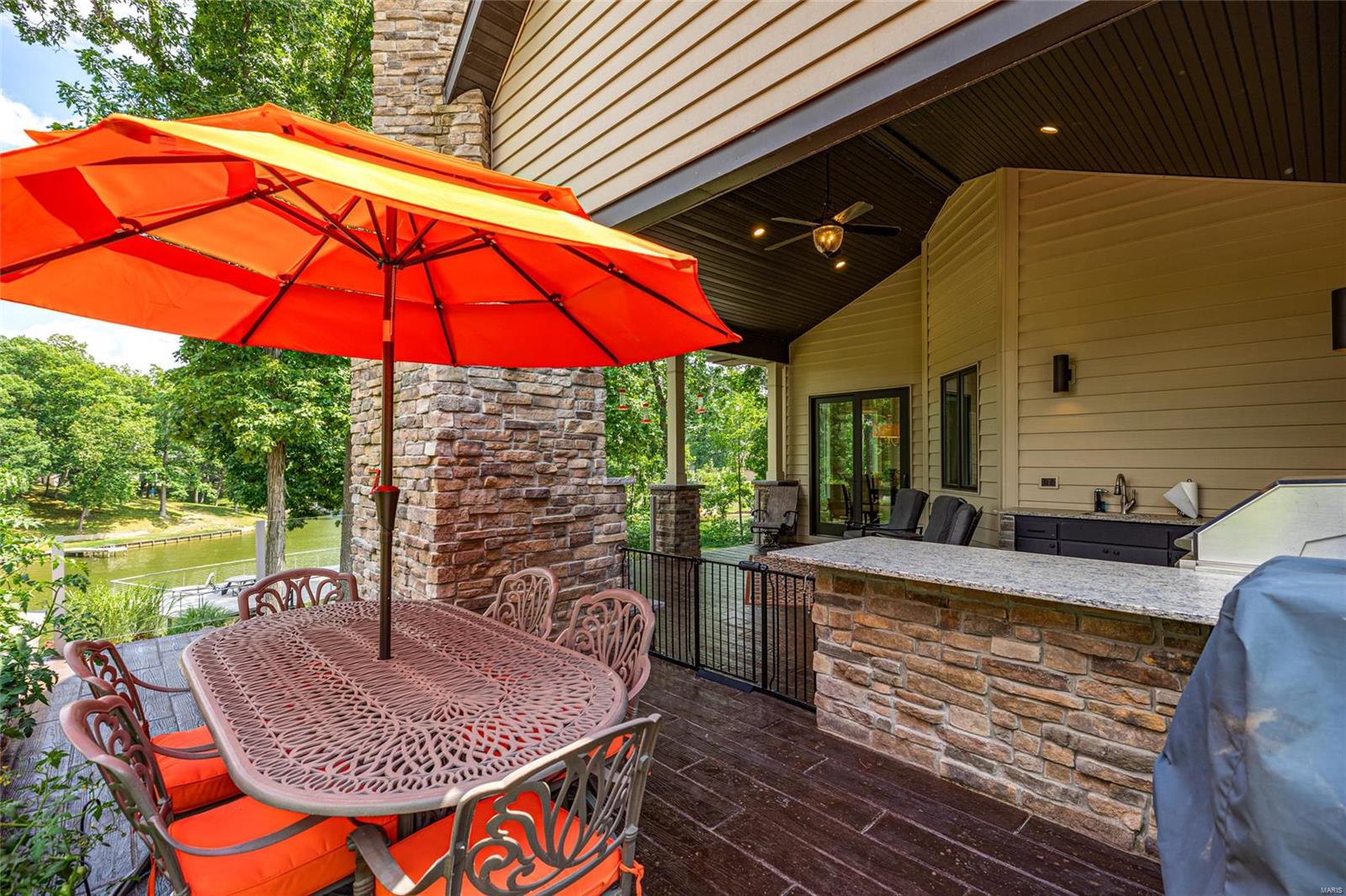 Twin Oaks - Residential