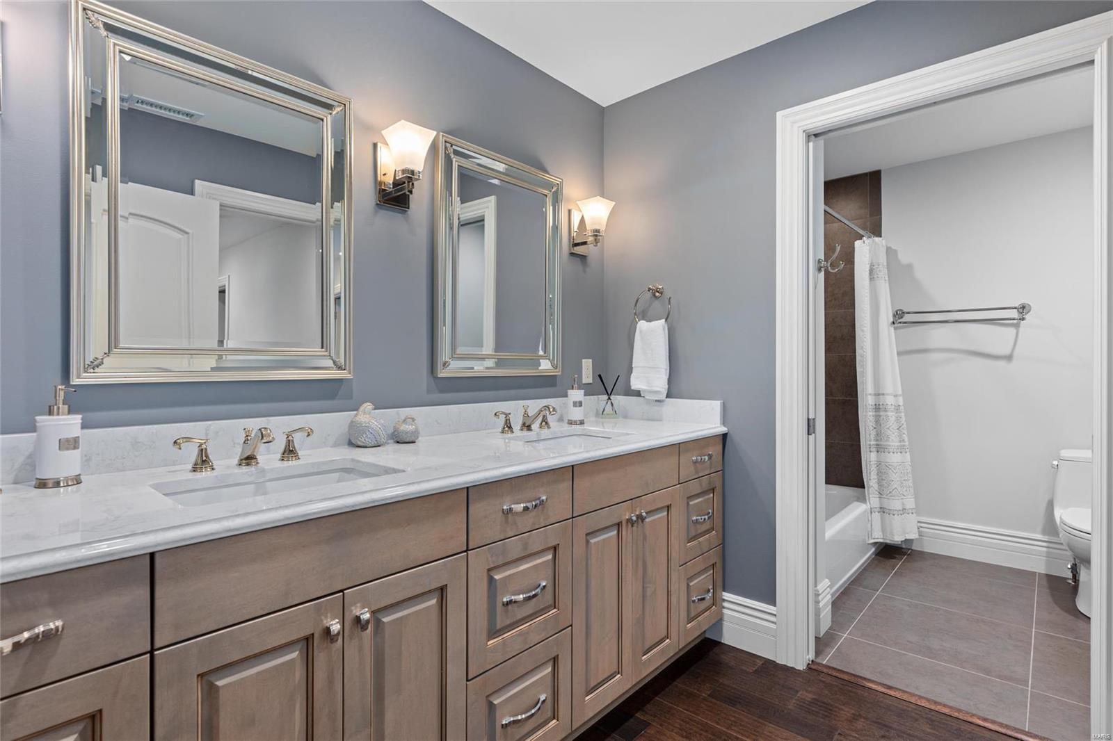 Twin Oaks - Residential