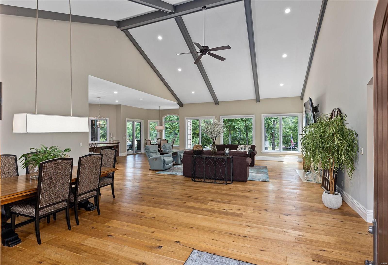 Twin Oaks - Residential
