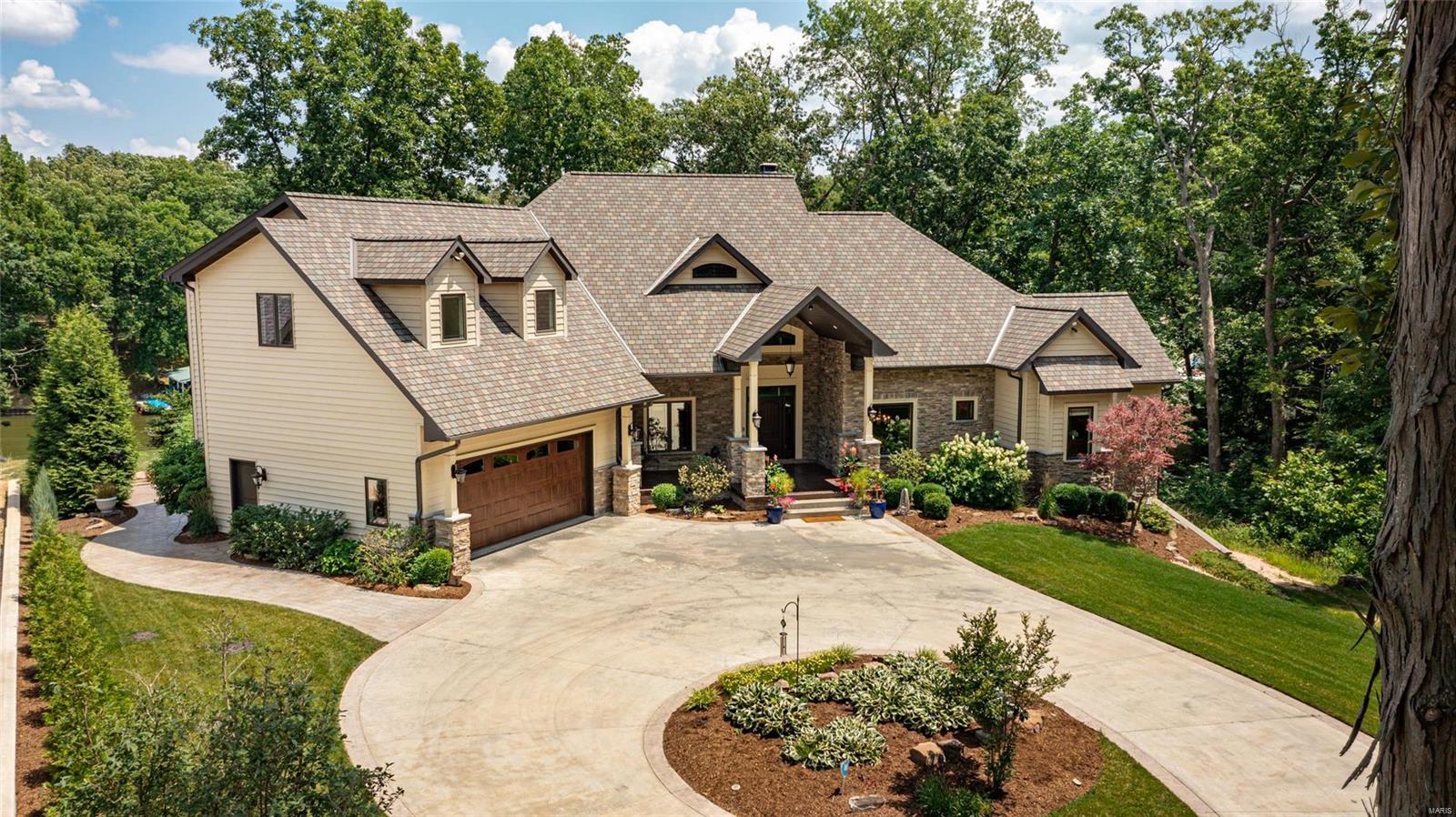 Twin Oaks - Residential