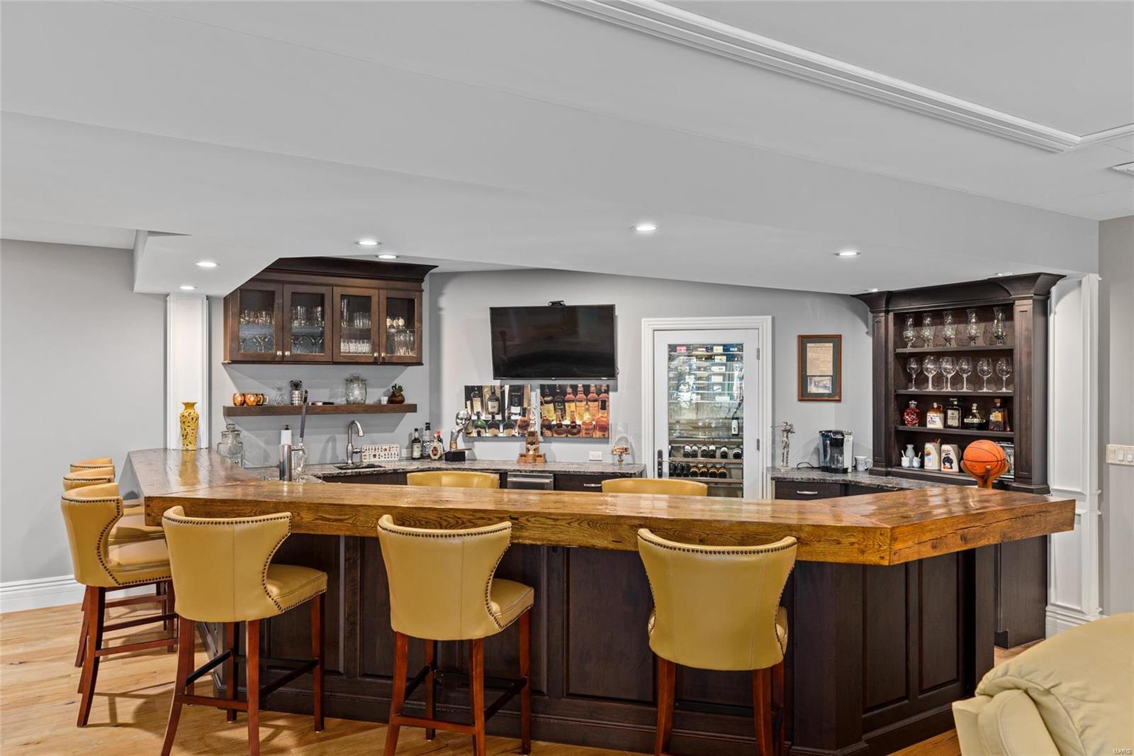 Twin Oaks - Residential