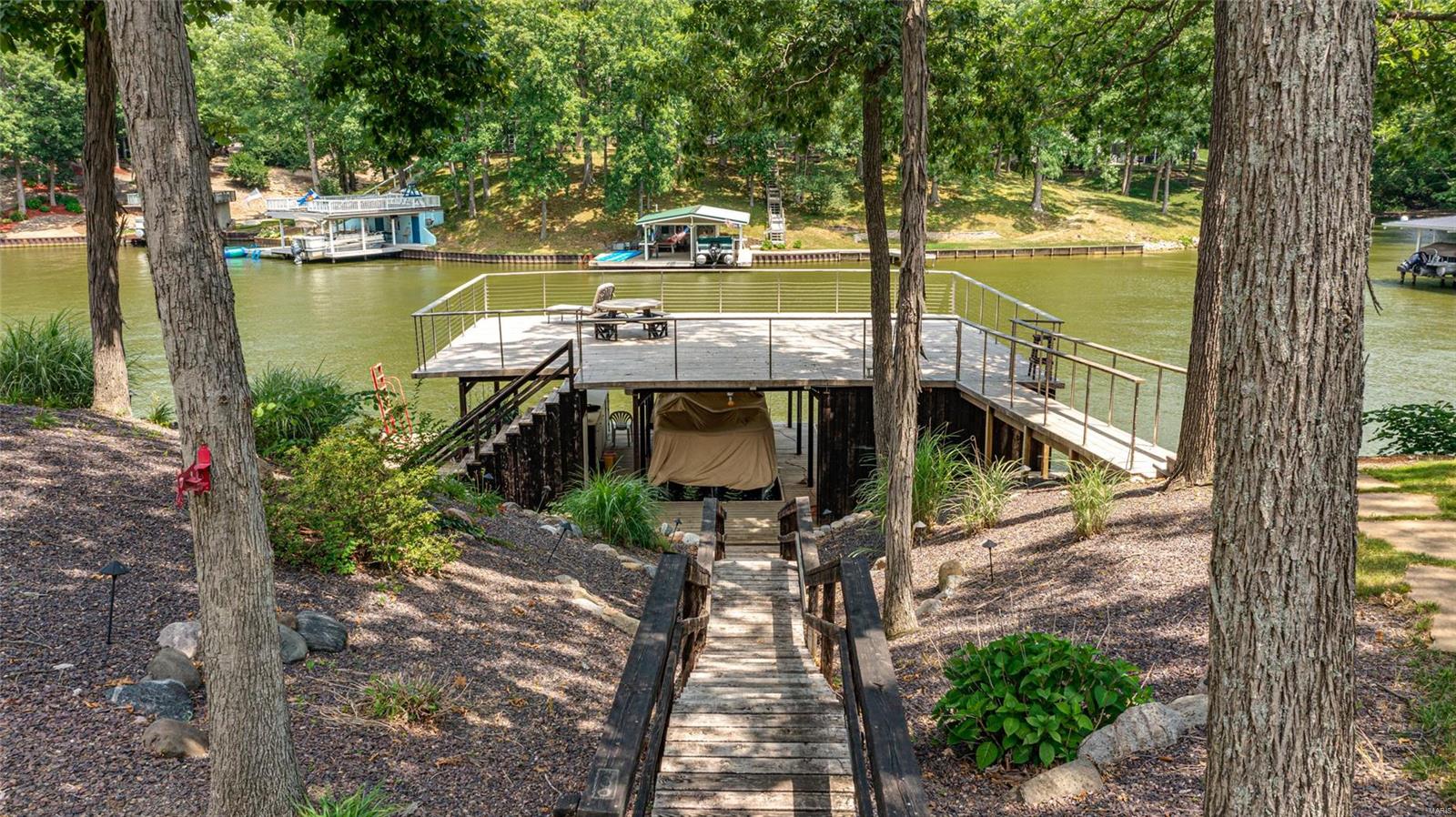 Twin Oaks - Residential