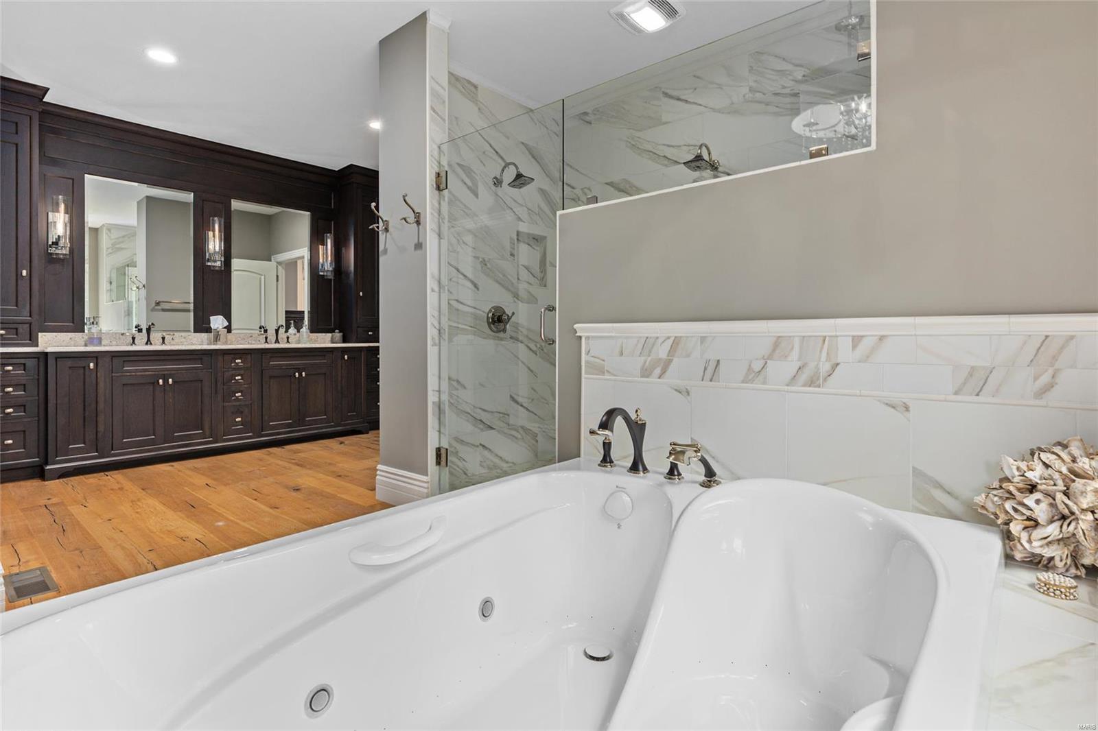 Twin Oaks - Residential