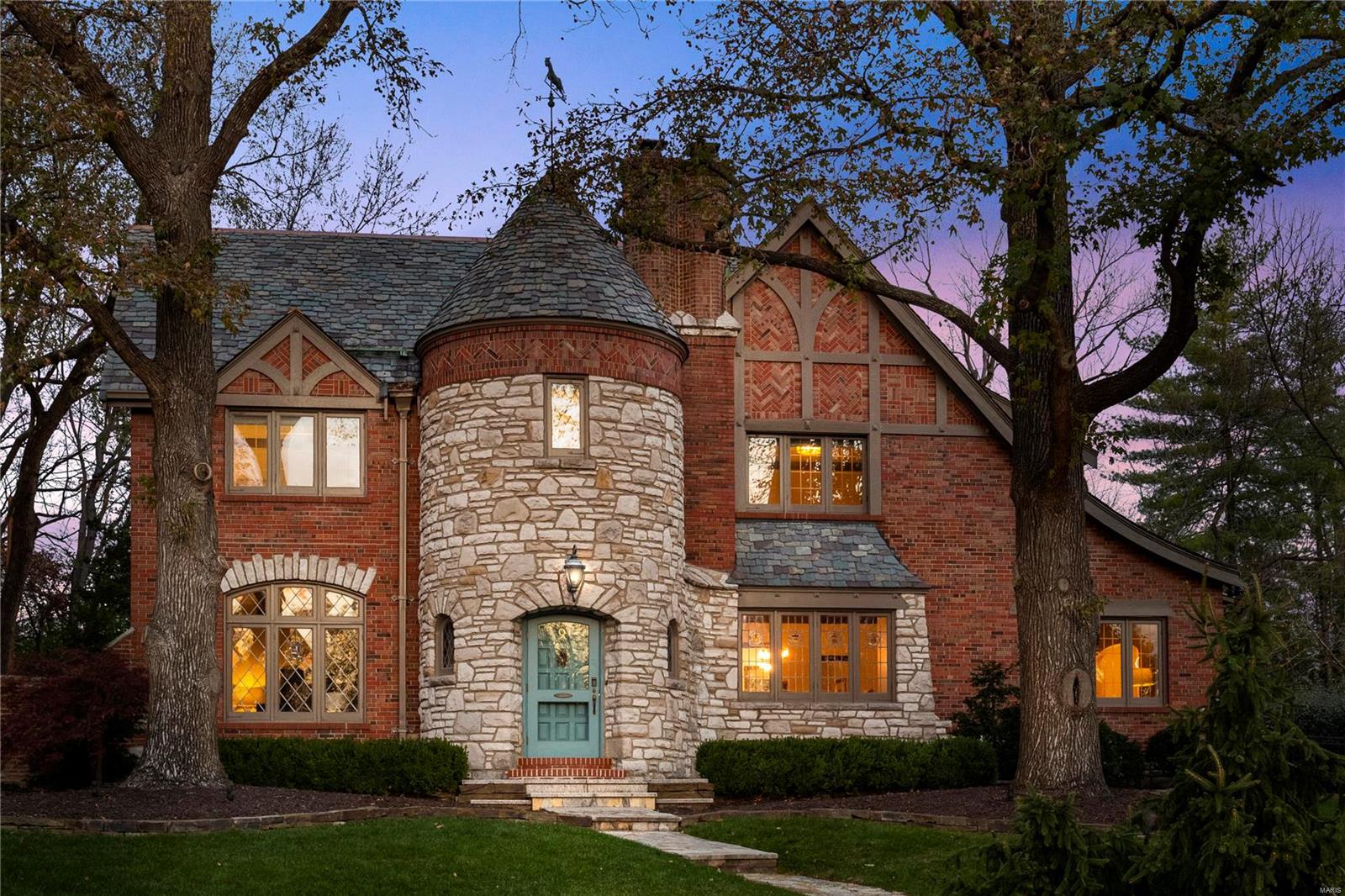 La Hacienda - Residential