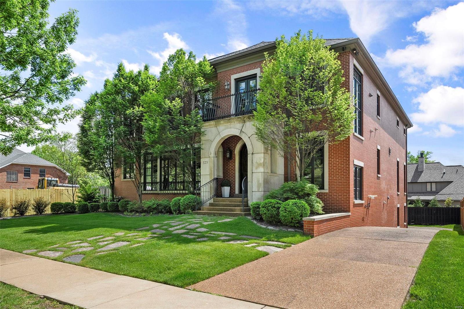 Clayton Gardens - Residential