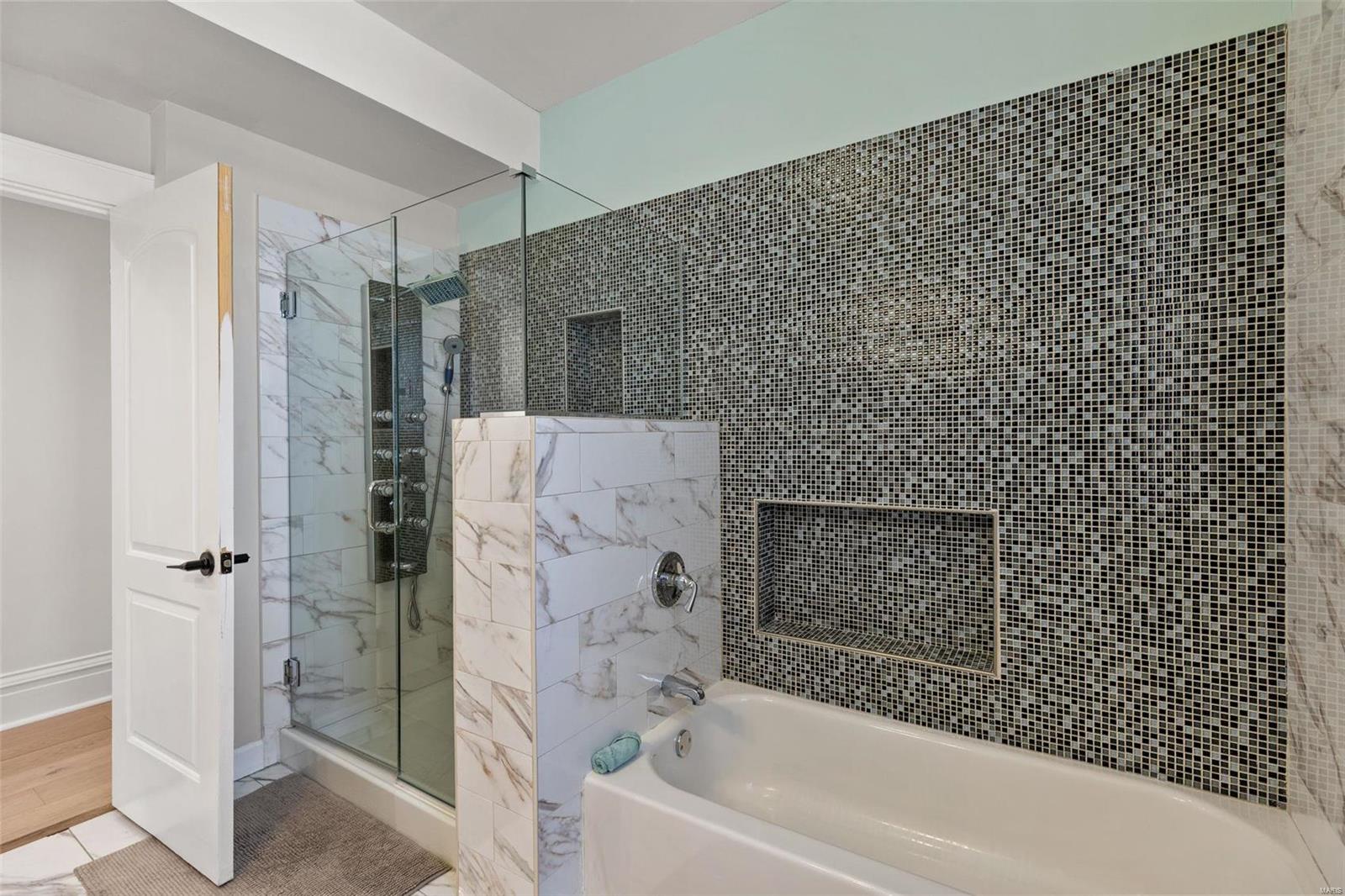 Hi Pointe - Residential