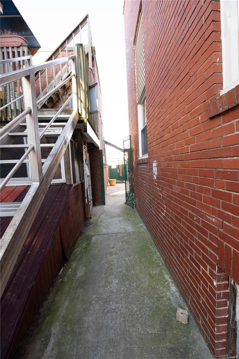 Not in a subdivision - Commercial Sale