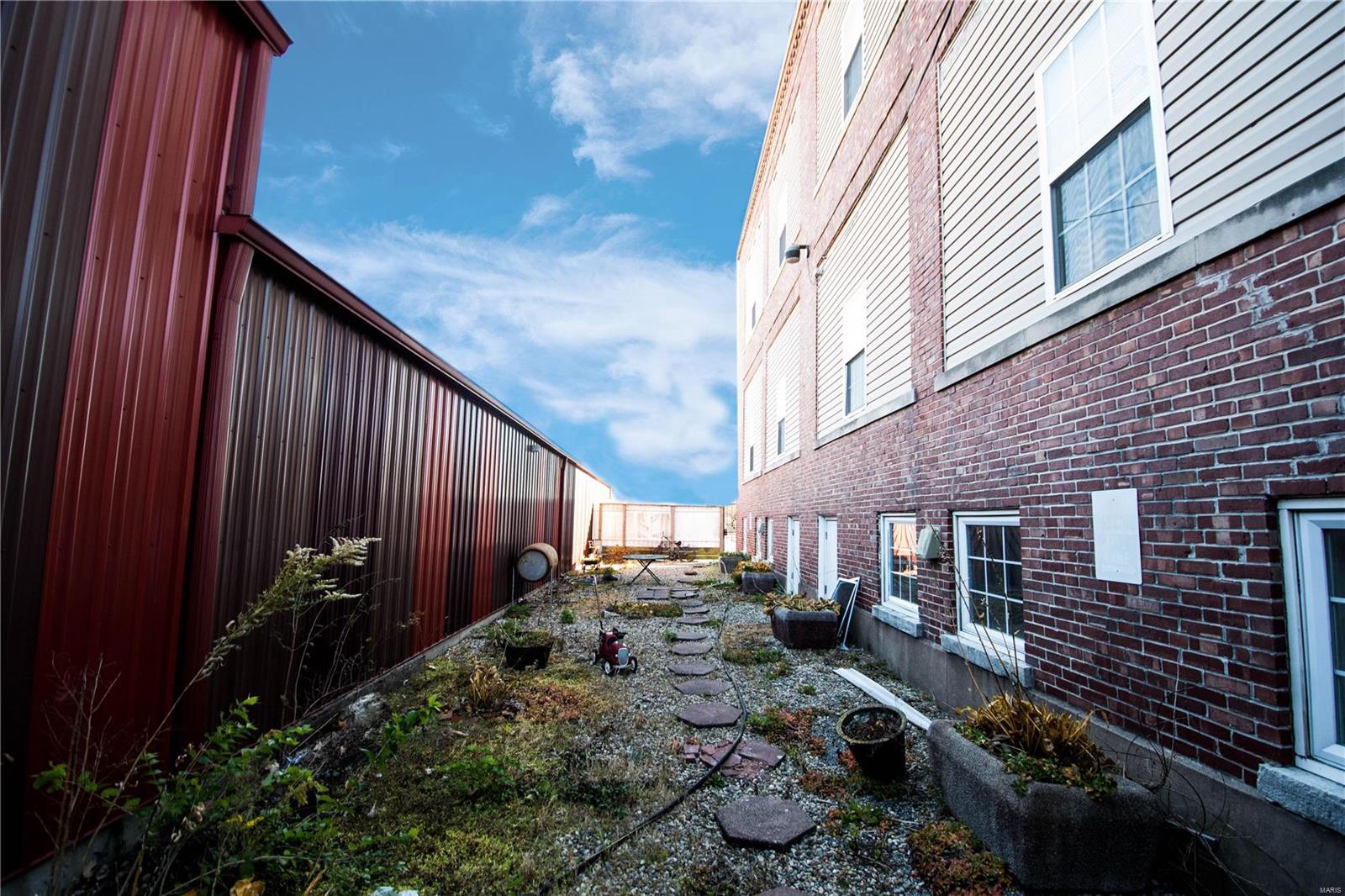 Not in a subdivision - Commercial Sale