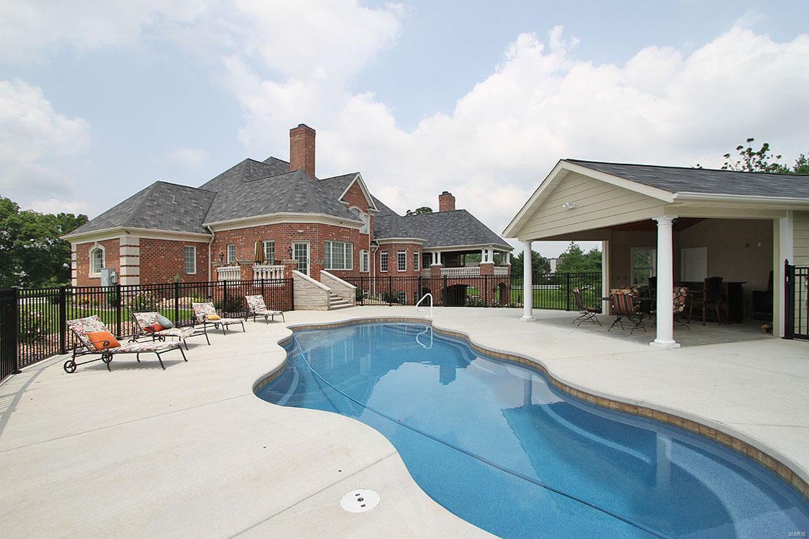 NOT IN A SUBDIVISION - Residential