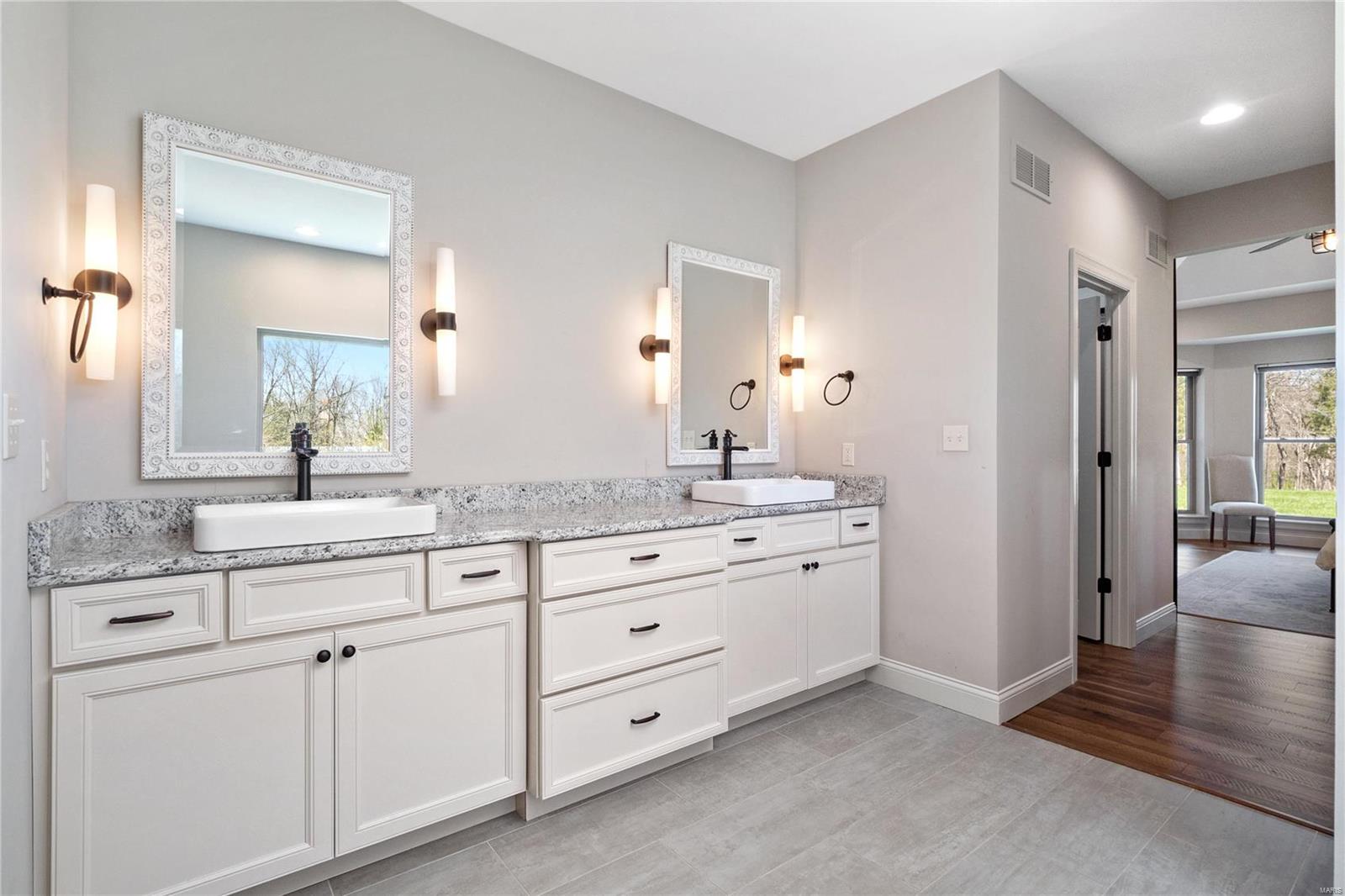 The Estate At Matteson Park - Residential