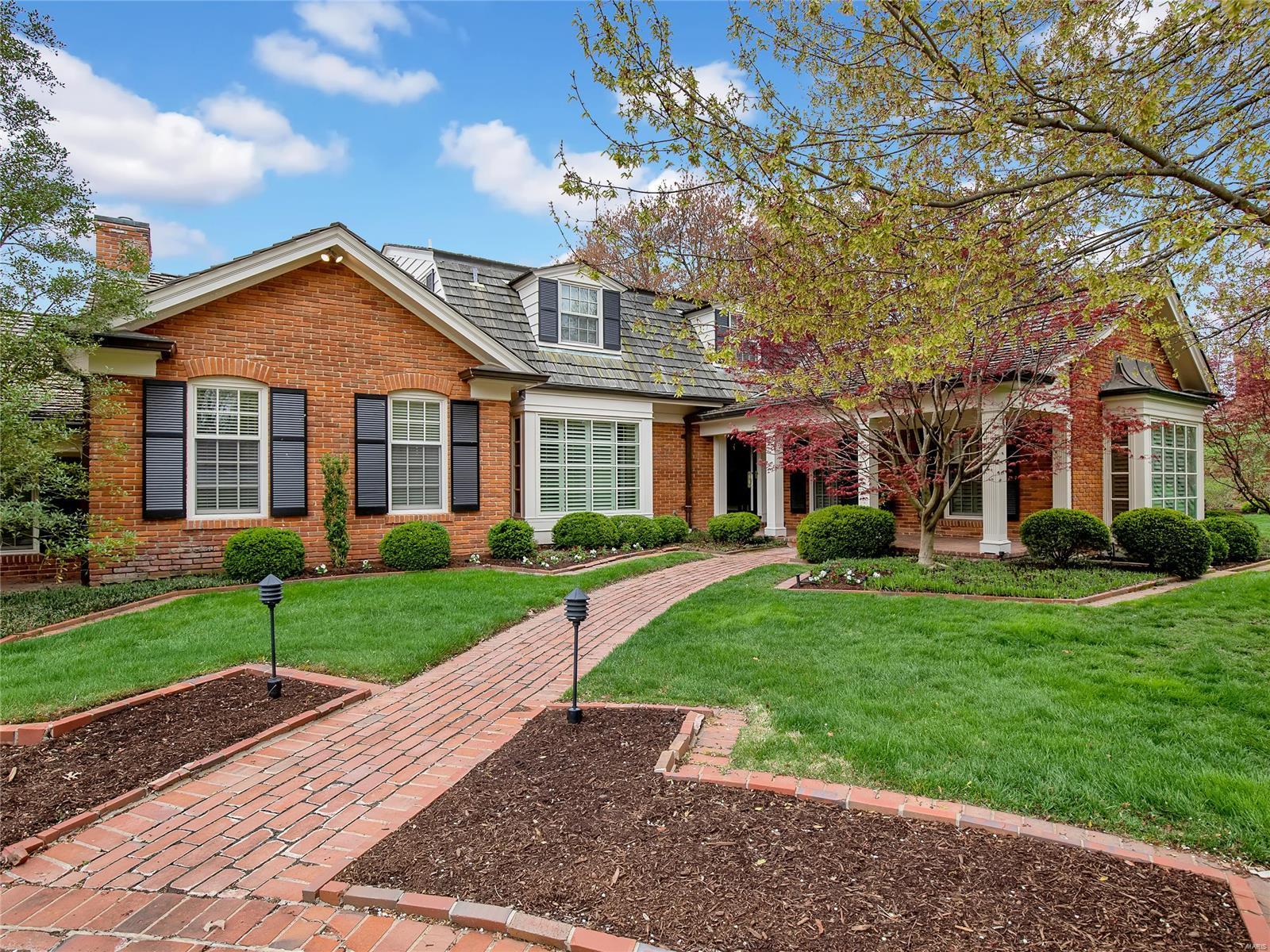Meticulously cared for home located on Bellerive Country Club's course. Admire the beautiful views from your lovely pool that overlooks hole #4. Enjoy spring,summer & fall nights on your screened in porch & pool house with kitchen & 1.5 baths-ideal for entertaining. This home was beautifully renovated by Higginbotham & has quality craftsmanship throughout. The foyer opens to the sunken living rm,large dining rm w/ a box bay window & leads to the large main fl master suit with built-in bookcases,"his" & "her" walk-in closets,a dressing rm & updated bath w/ double vanities. There is an additional main fl bedrm & full bath that is perfect for guests,a home office,or even the in-laws! The large updated kitchen & hearth rm open to the brightest & most welcoming sunroom that overlooks the pool & the course. Upstairs there are 3 bedrms & 2 full baths. The lower level is finished w/ a workout room,office, playroom,& family room w/ a wet bar.  Lovely & extensive landscaping plus a 3 car garage.