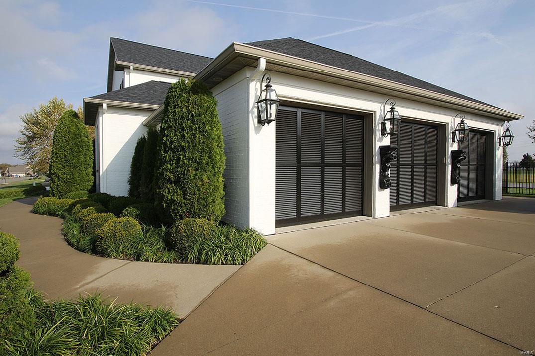 Fairways/Far Oaks - Residential