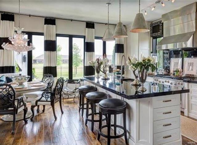 Fairways/Far Oaks - Residential