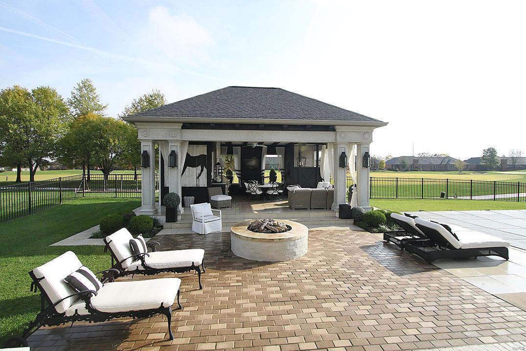 Fairways/Far Oaks - Residential