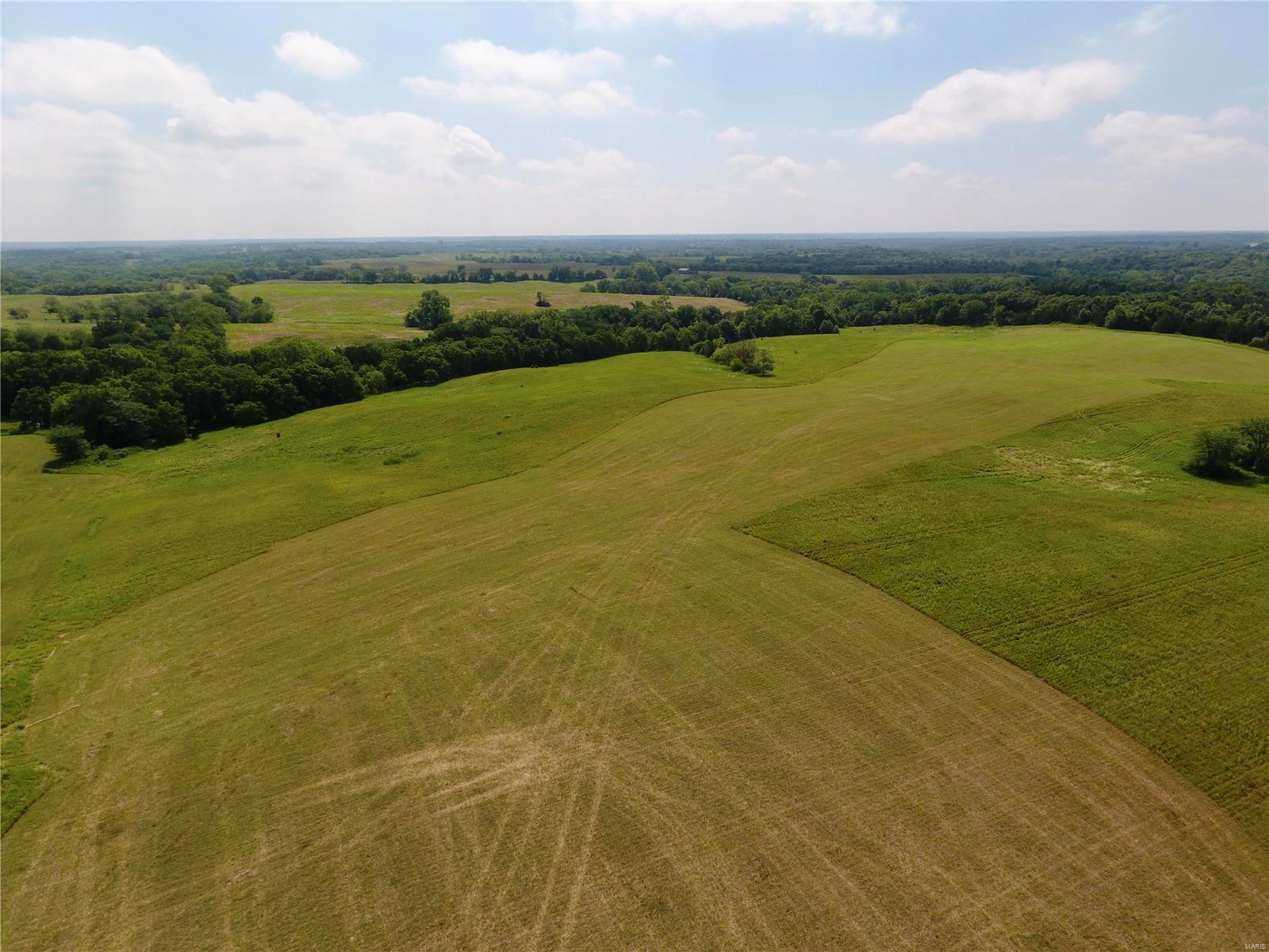 Cainsville - Farm