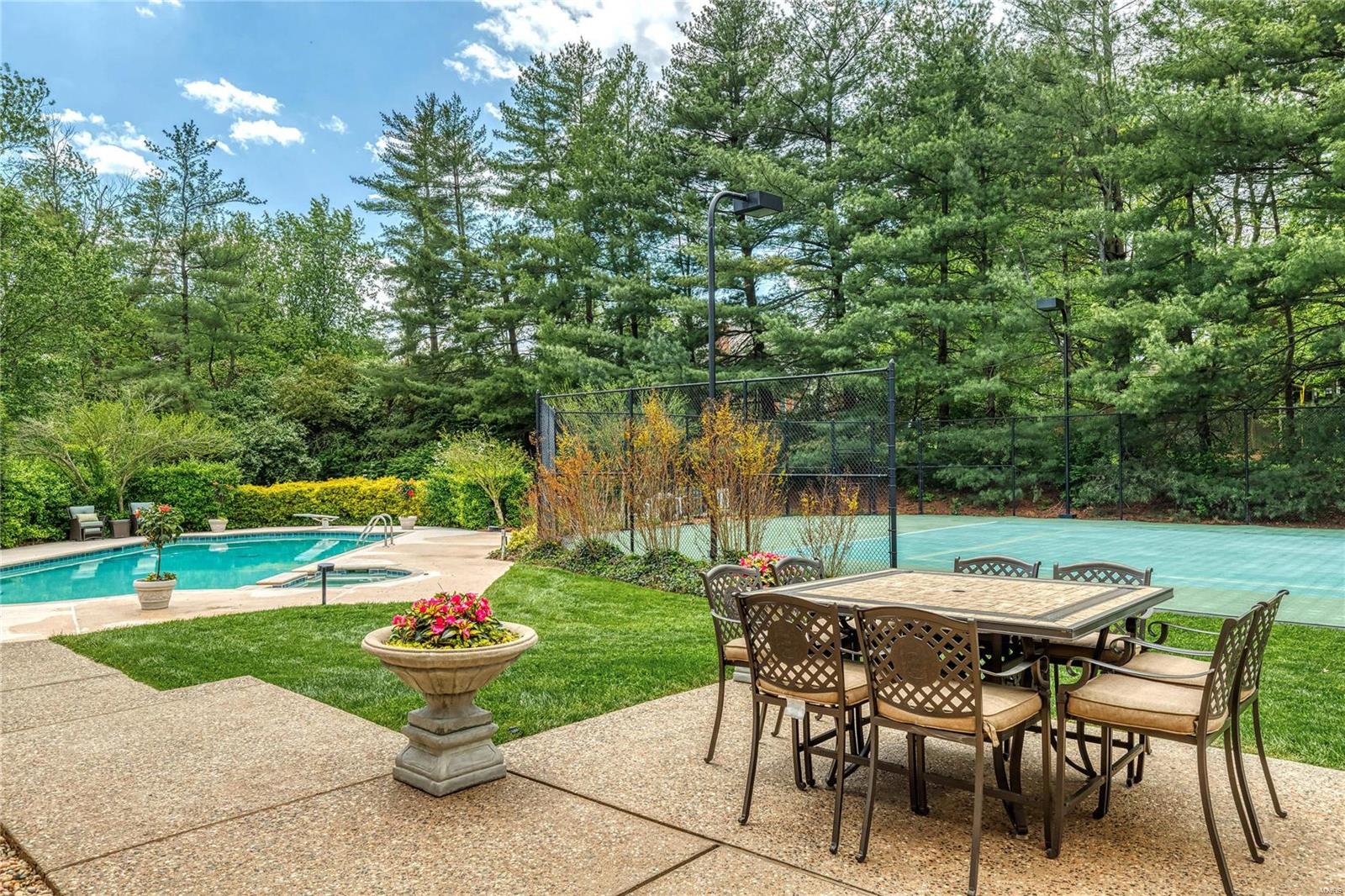Turnberry Park - Residential