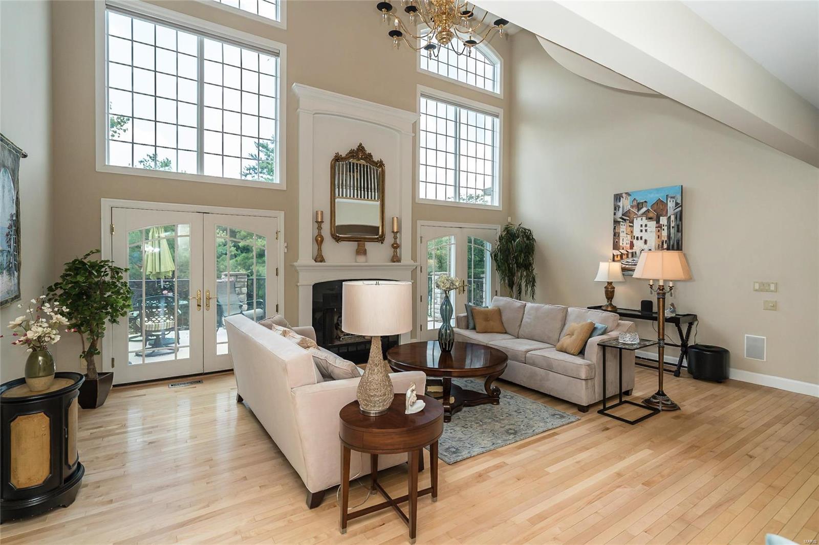 Ladue Meadows - Residential