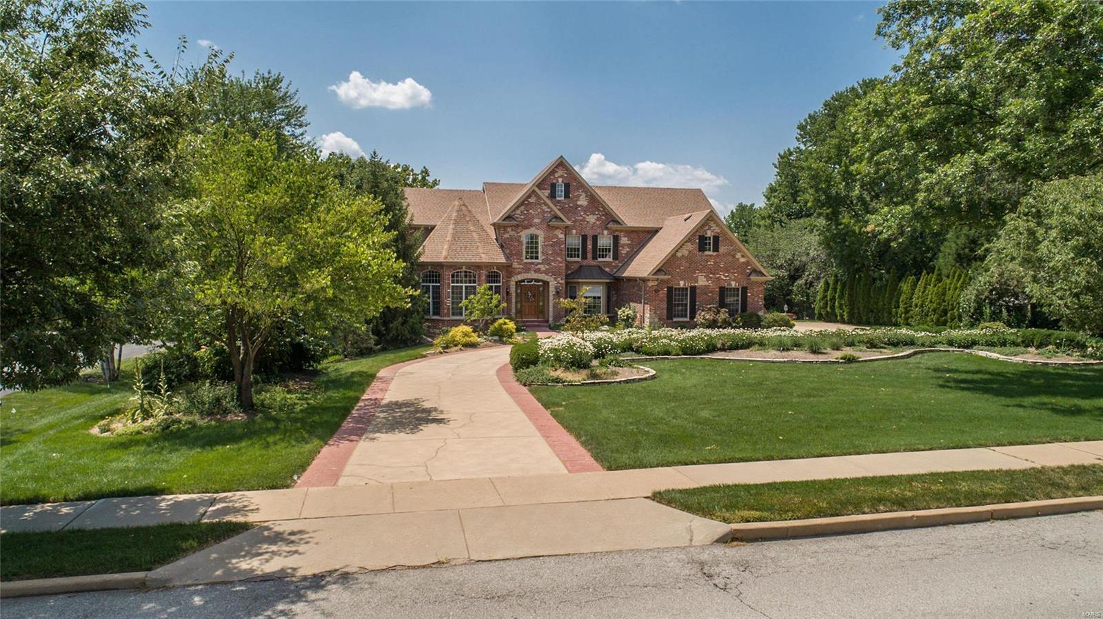 Ladue Meadows - Residential