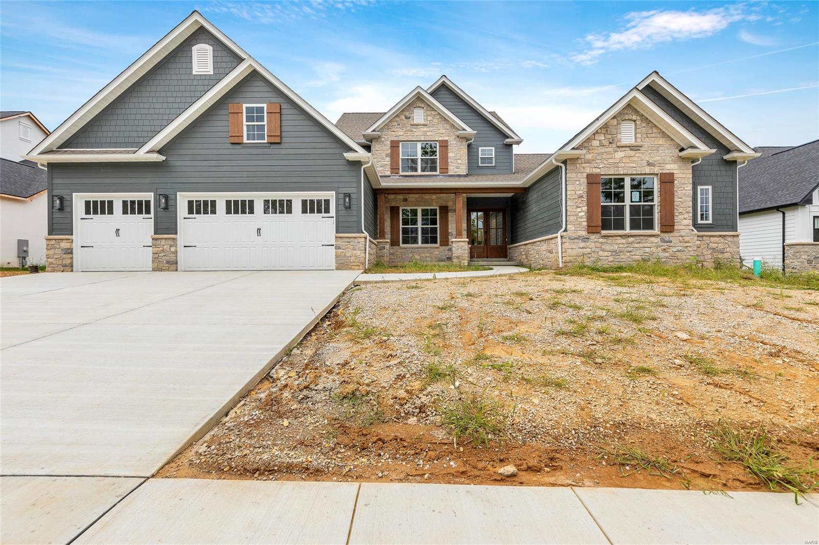 This was a Whalen Custom Homes custom new construction build that was sold off market.  For comp purposes only.