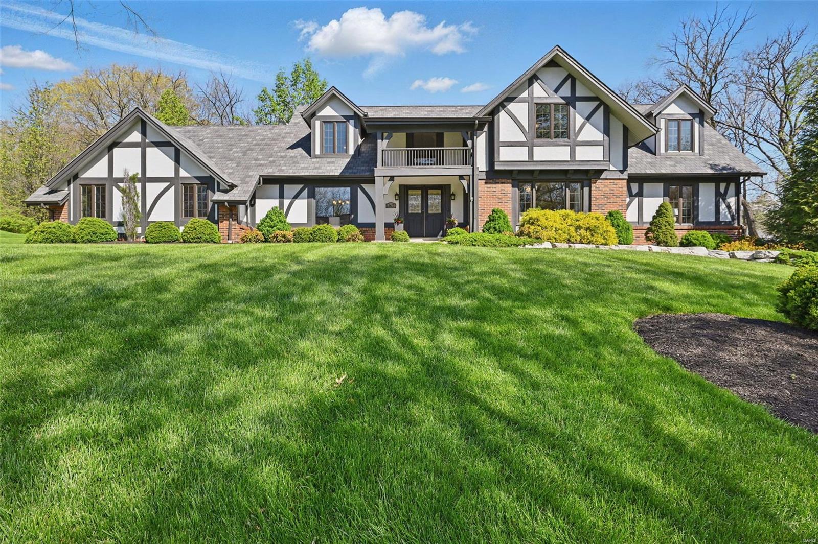 Van Courtland Place - Residential