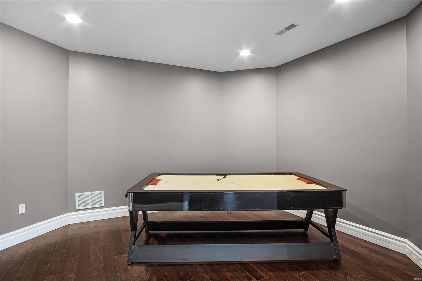 Shadow Creek - Residential