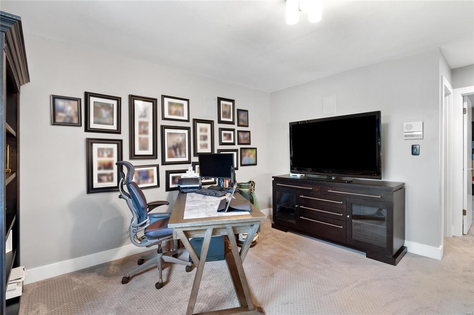 Meadowbrook Country Club Estates 3 - Residential