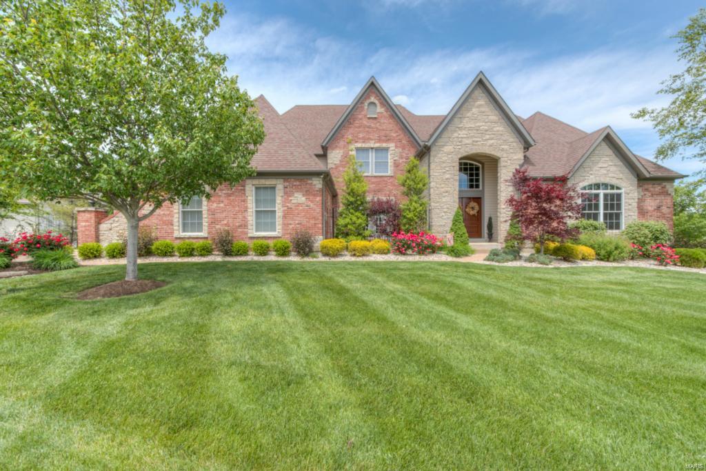 Pending sale - upon closing to be used for comp purposes only.