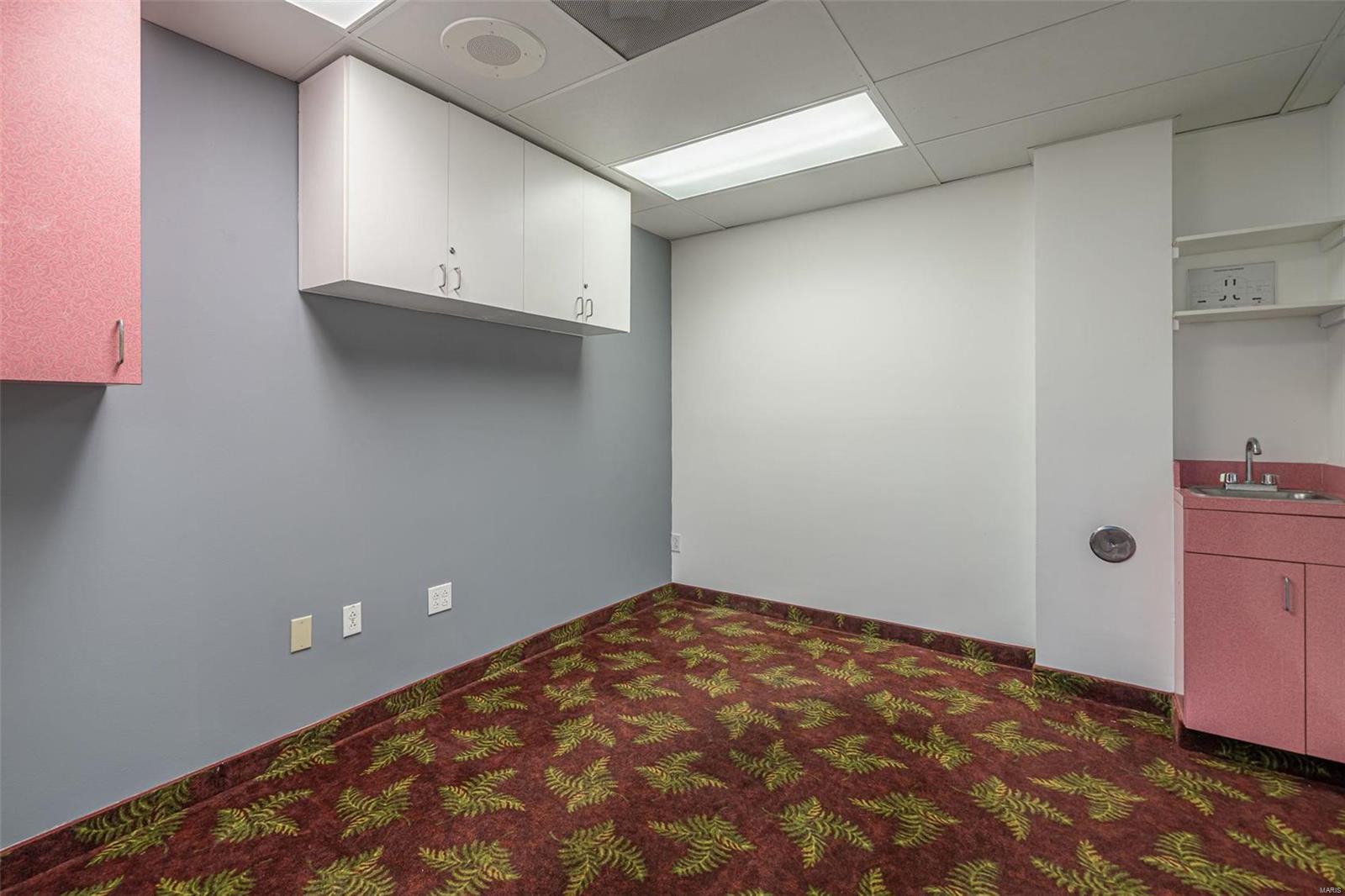 Glen View Estates - Commercial Sale