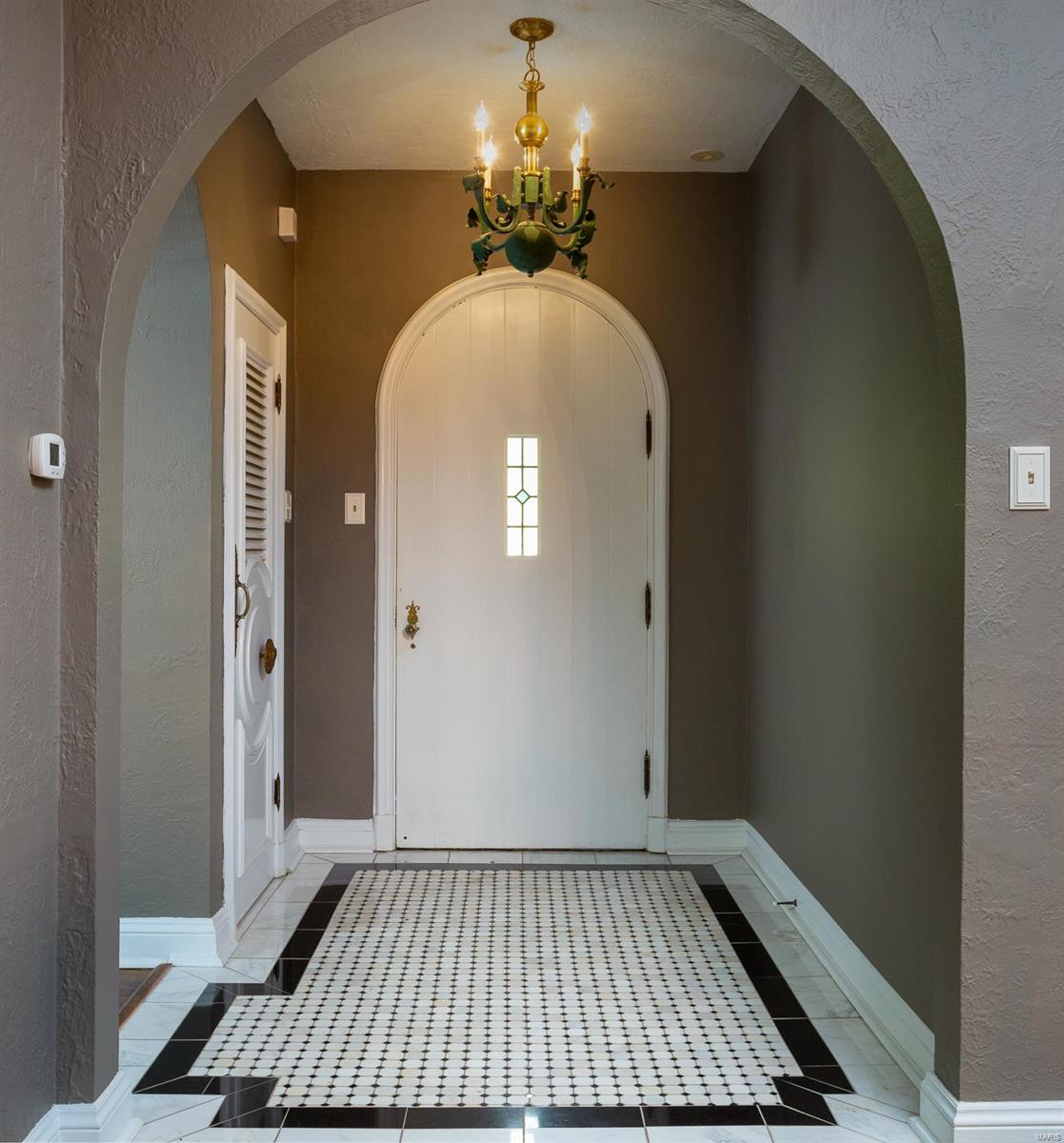 Old Westbury - Residential