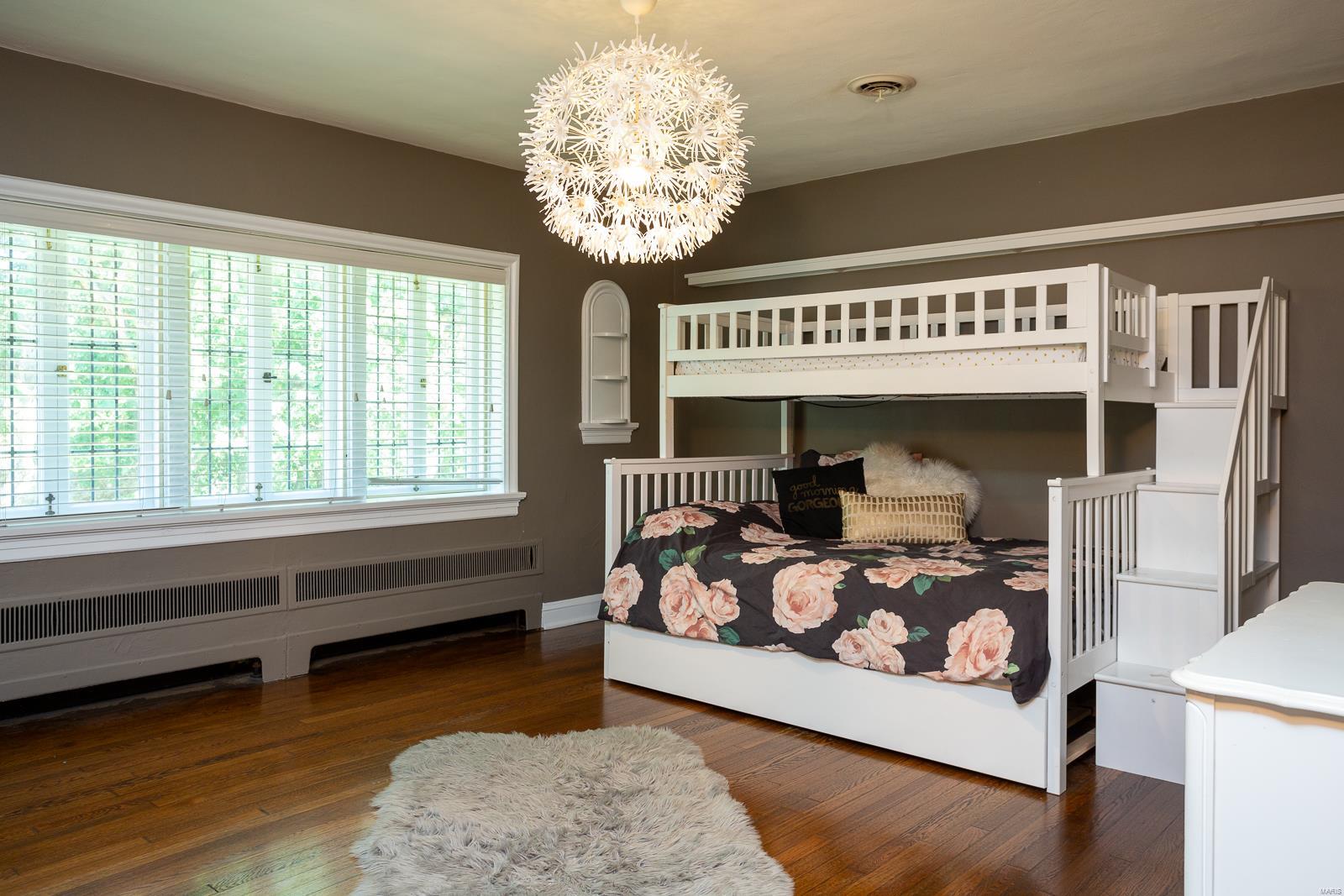 Old Westbury - Residential