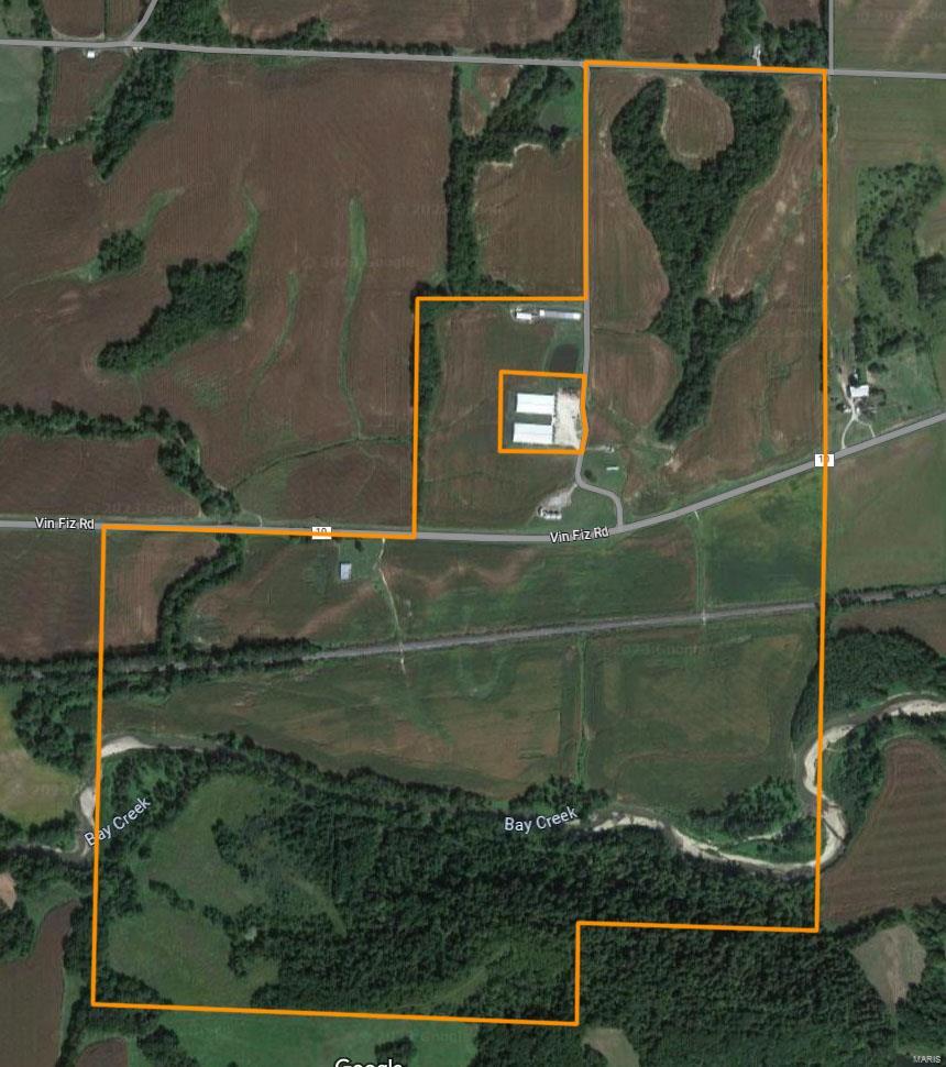 Beautiful investment farm lying along famous Bay Creek!  With over 180 acres of prime tillable, 33 acres of CRP, and the balance in big timber & creek bottom, this farm has it all, from a fantastic annual income to huge whitetails roaming this dirt!
