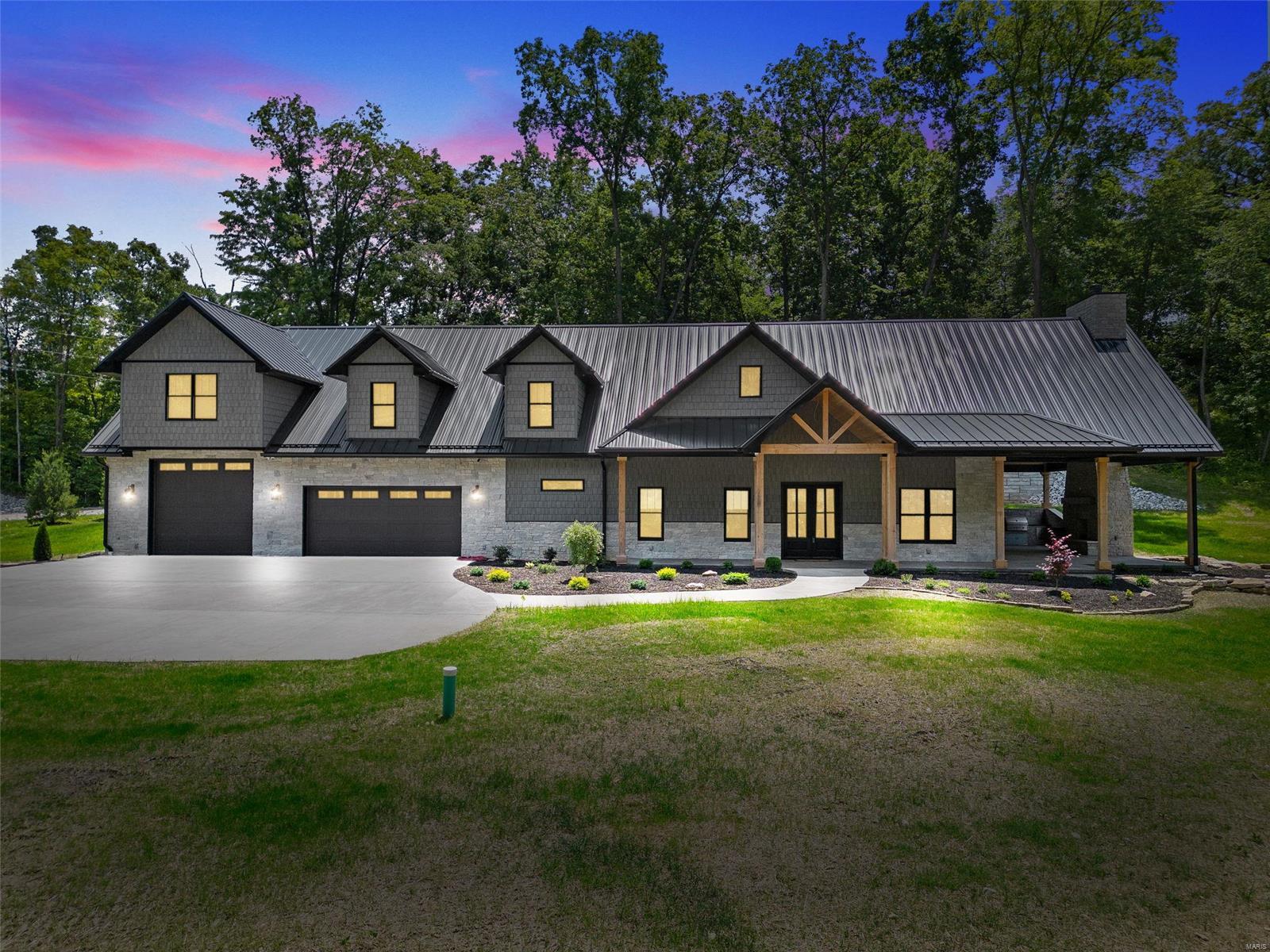 Ests Of Hawk Ridge - Residential
