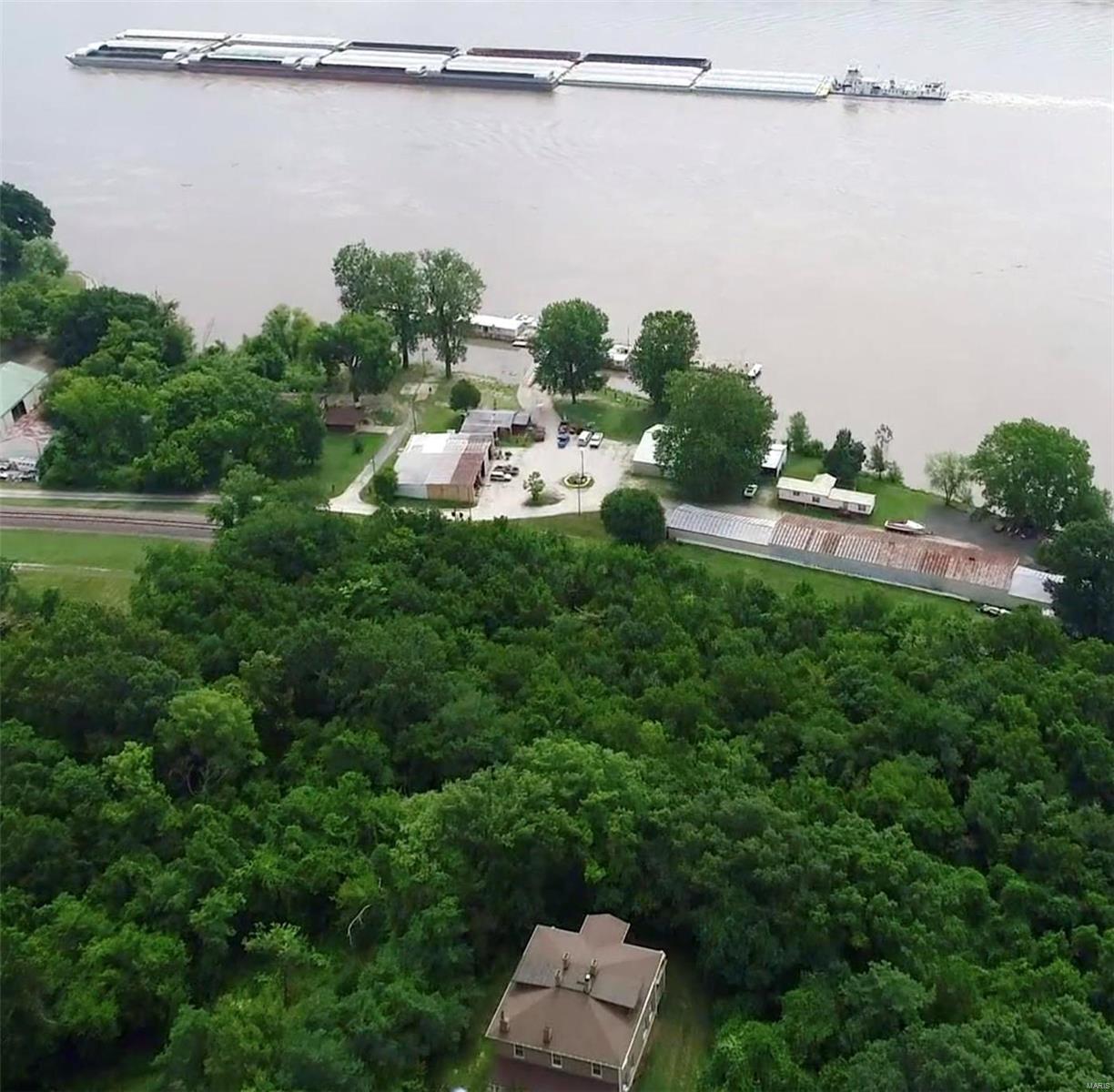 Windsor Harbor - Land
