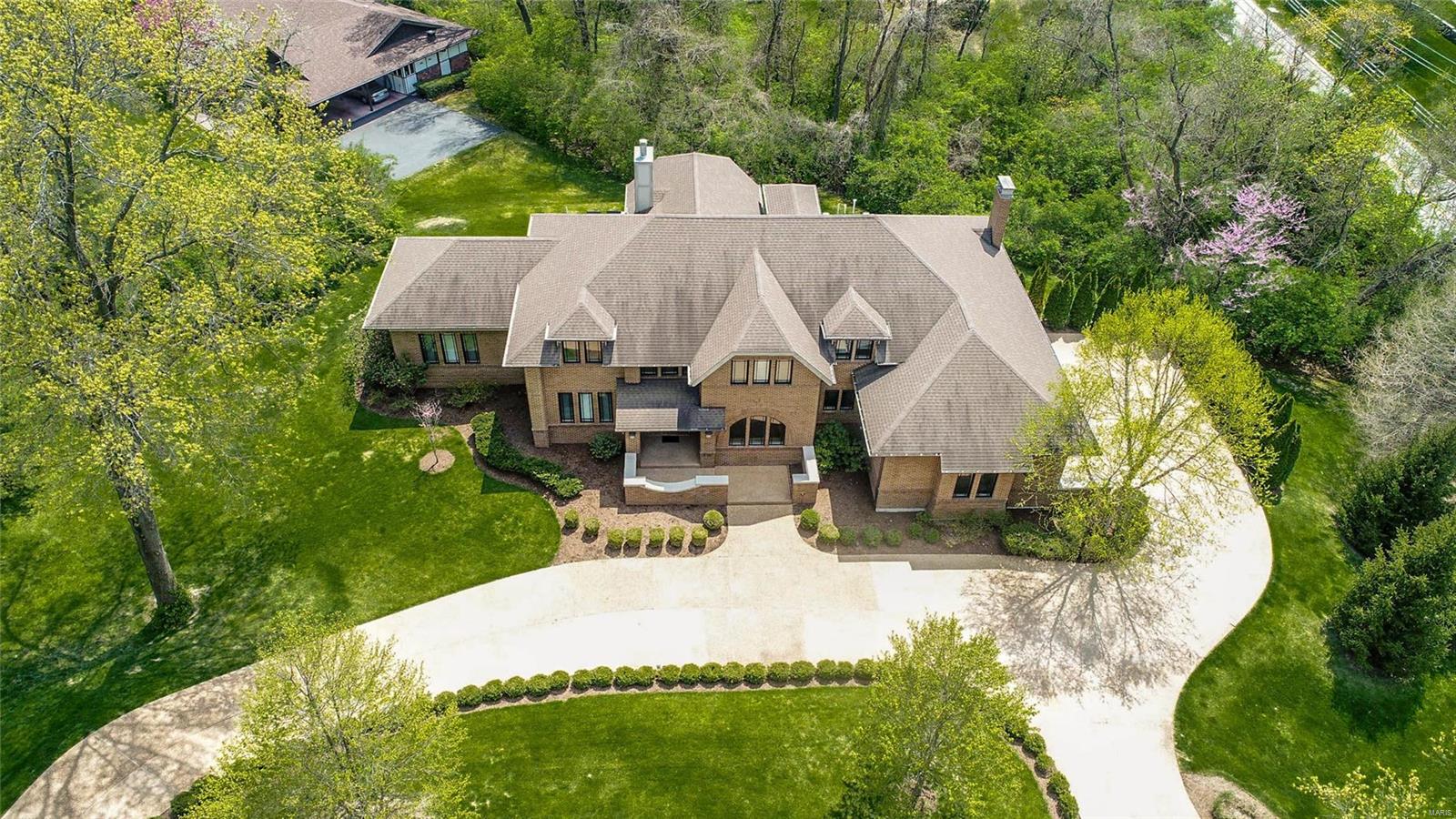 Camus - Residential
