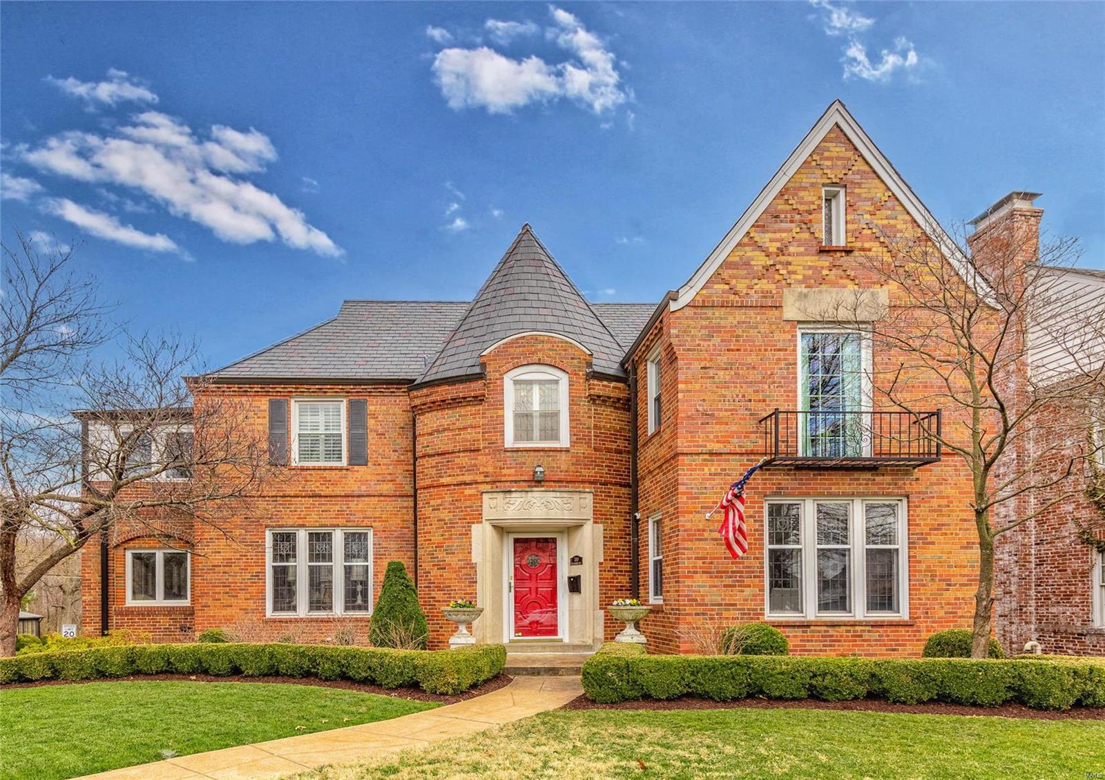 Located in sought after Davis Place, this stunning, grand, warm and inviting house is a must see! The main floor boasts a gorgeous dining room with art glass windows and picture molding, a newly renovated eat-in kitchen that opens to a light filled family room with built-in bookcases, a gracious living room with French doors opening to a sunroom (currently being used as an office), a powder room, and a bonus room which could be an additional office, pantry, etc. Upstairs you will find four generously sized bedrooms, two nice sized bathrooms-one recently renovated plus another sunroom - perfect for a sitting area or an extension of one of two bedrooms and plenty of closet space! The lower level offers recreation space, a half bathroom, a wet bar and another bonus area which is currently being used as an exercise room. The fenced-in rear yard offers a beautiful stone patio with an outdoor kitchen plus plenty of green space. Many updates listed on the features sheet! Additional Rooms: Sun Room