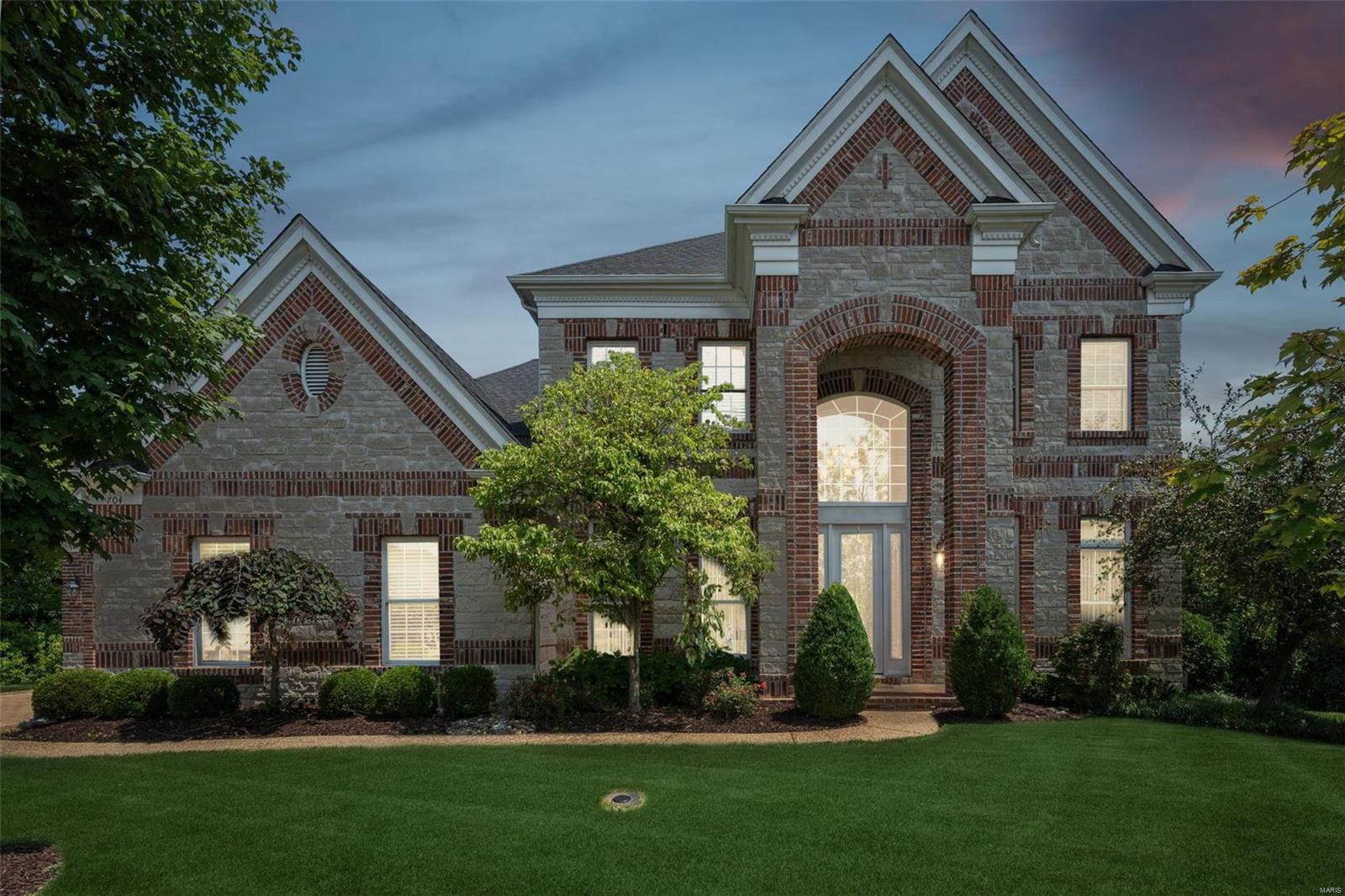 Boxwood Manor - Residential
