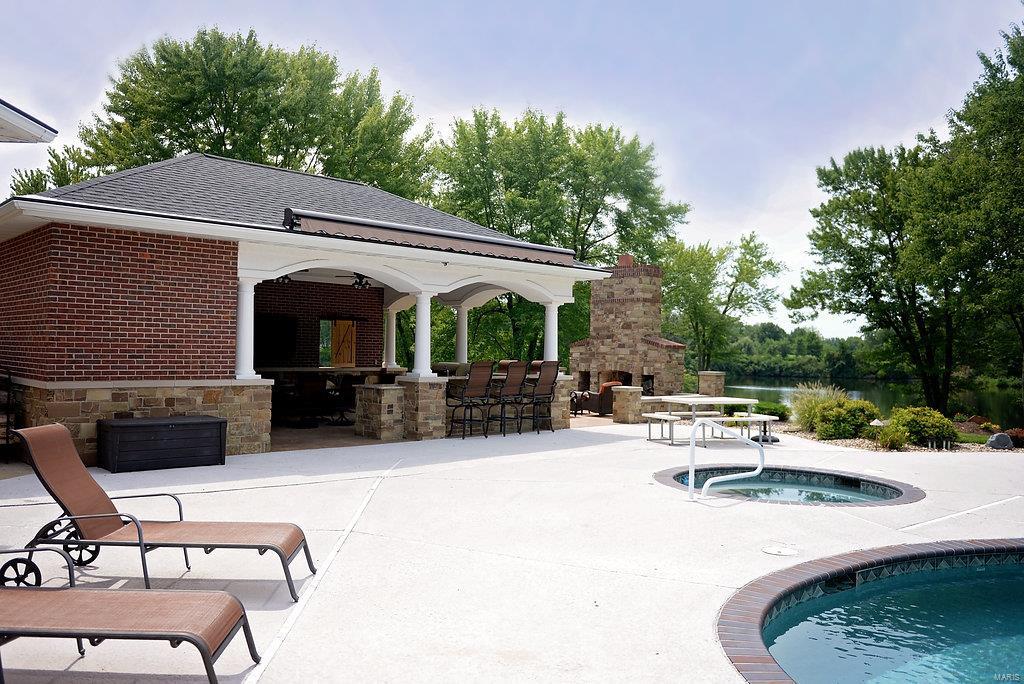 Northbrook - Residential