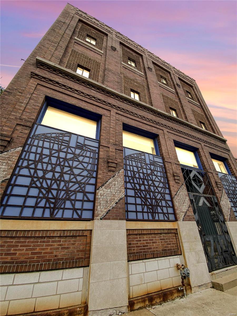 This 13,740-square-foot, three-story multi-use residential building is a testament to architectural history, modern luxury, & sustainability. With its top-notch renovation, custom millwork, & versatile zoning, it stands as a truly unique & inviting property that offers a multitude of possibilities for its fortunate occupants. It could serve as a spacious and luxurious private residence, a mixed-use development with commercial spaces on the ground floor and living quarters above, or even as a unique event venue that combines historic charm with modern amenities. The top two floors of this building have undergone a meticulous and comprehensive renovation, ensuring that every detail meets the highest standards of modern luxury. The renovation was carried out with a focus on preserving the historical elements that make the property unique while incorporating contemporary features for comfort & convenience.Duplicate listing of 23057596 Location: City, Corner Location, Downtown