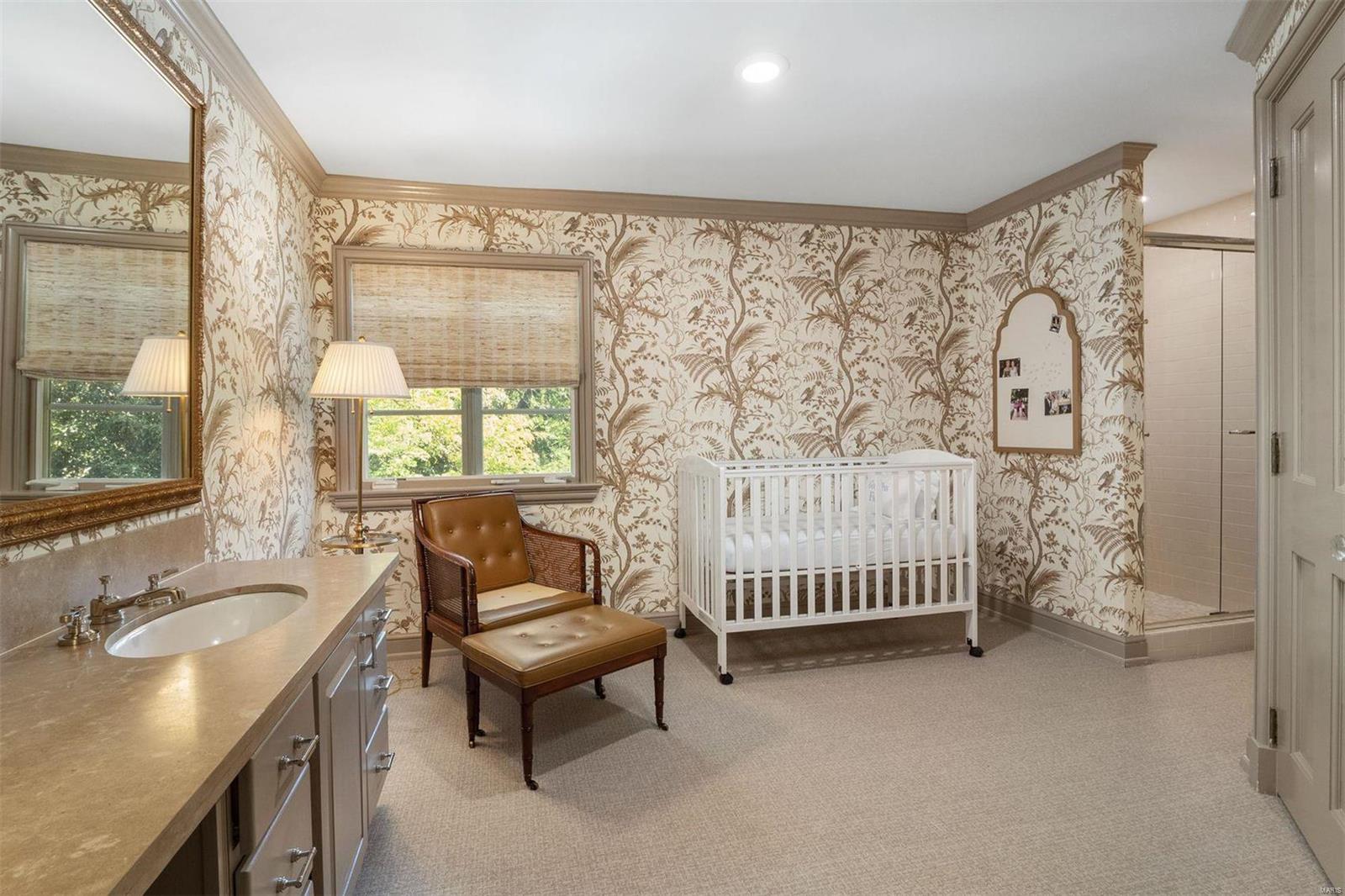 Warson Corner - Residential