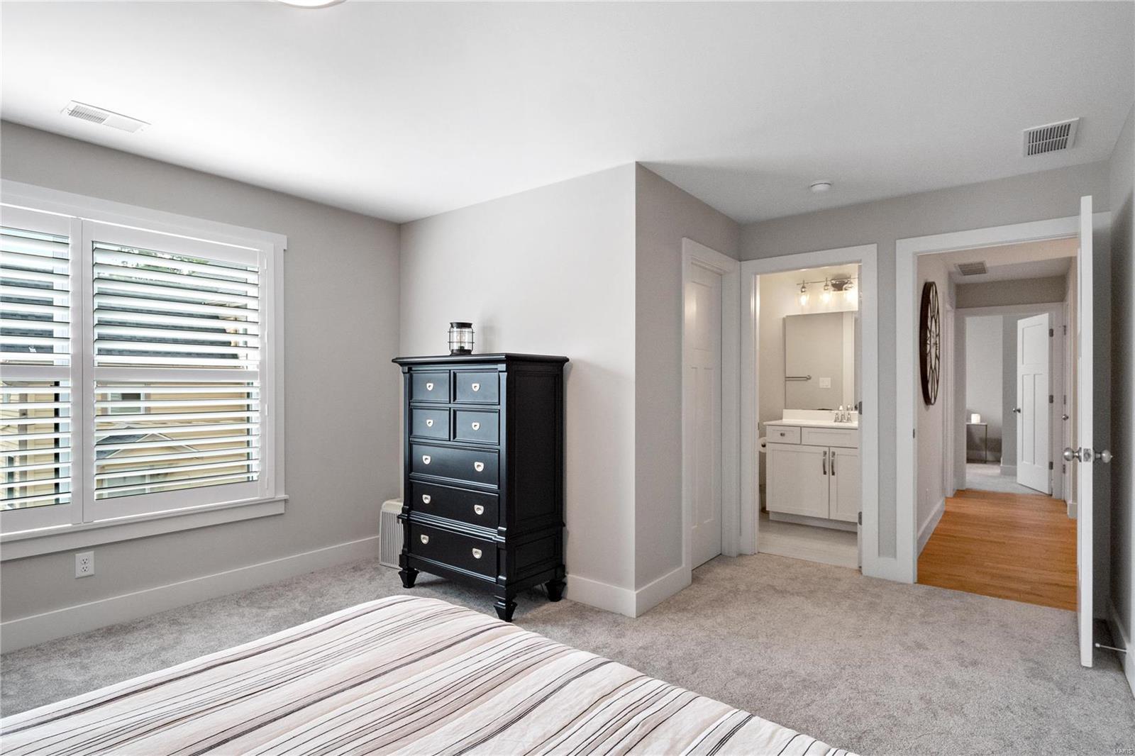 Compton - Residential