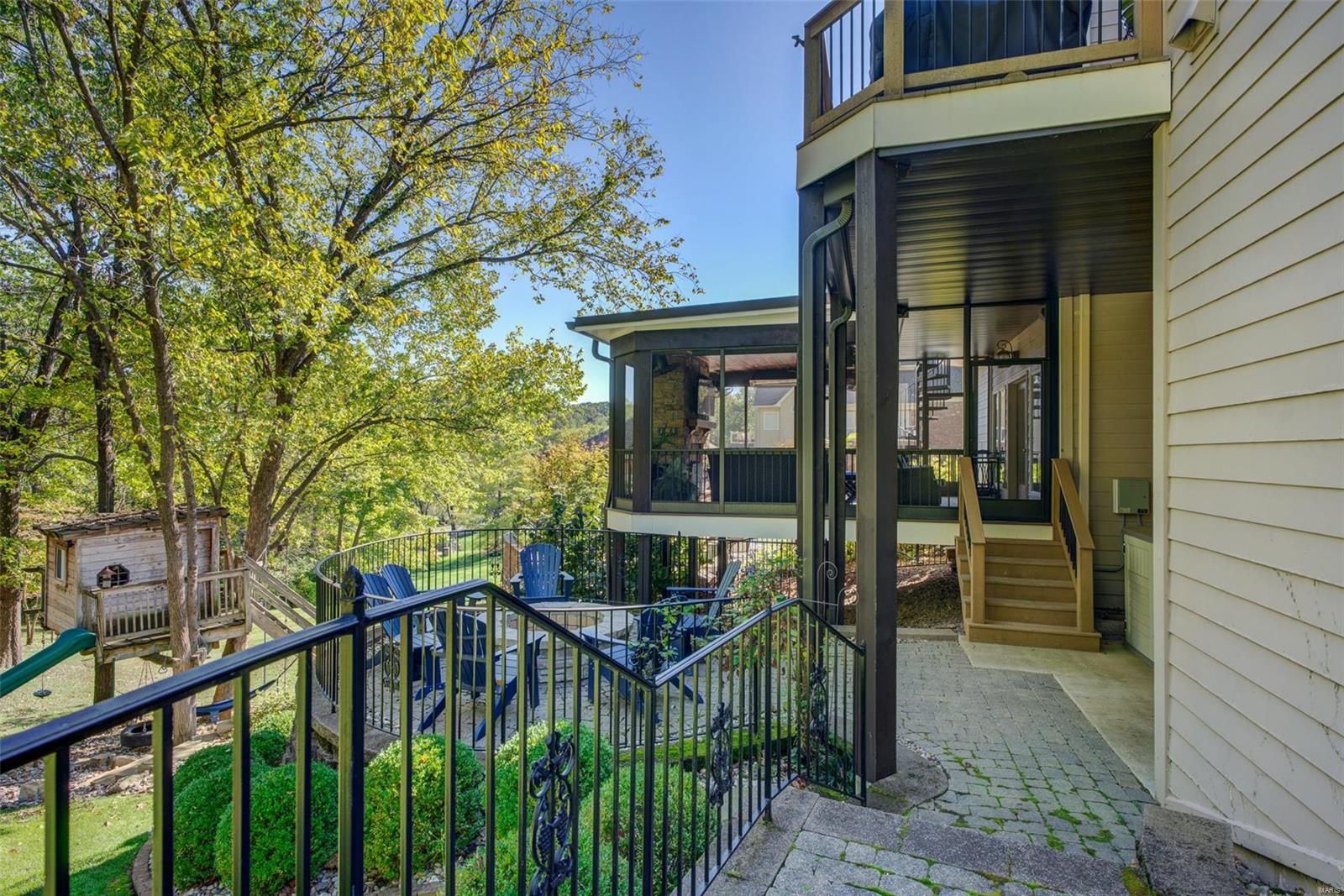 Kingspointe 2b - Residential