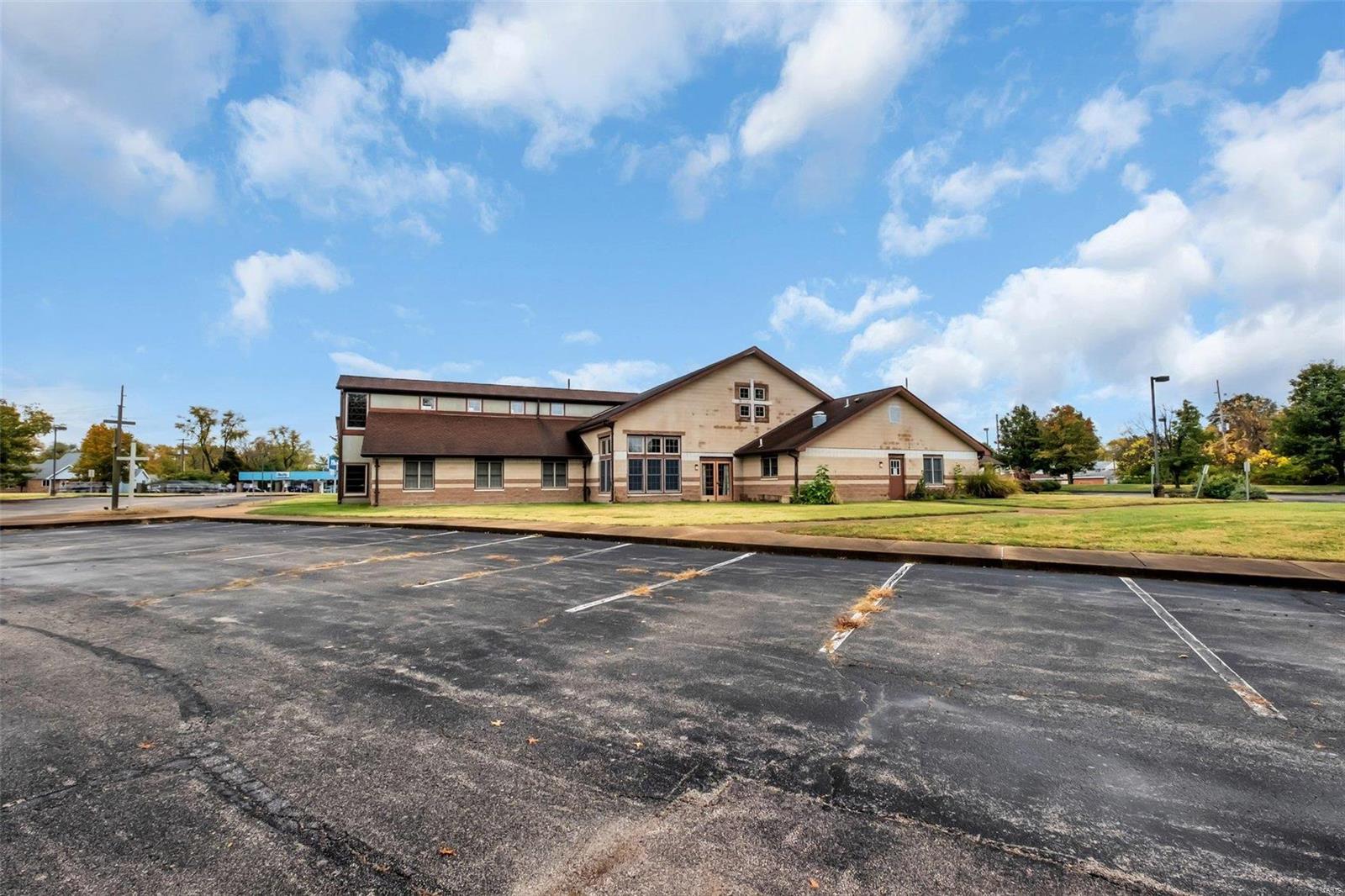 Crystal Spring - Commercial Sale