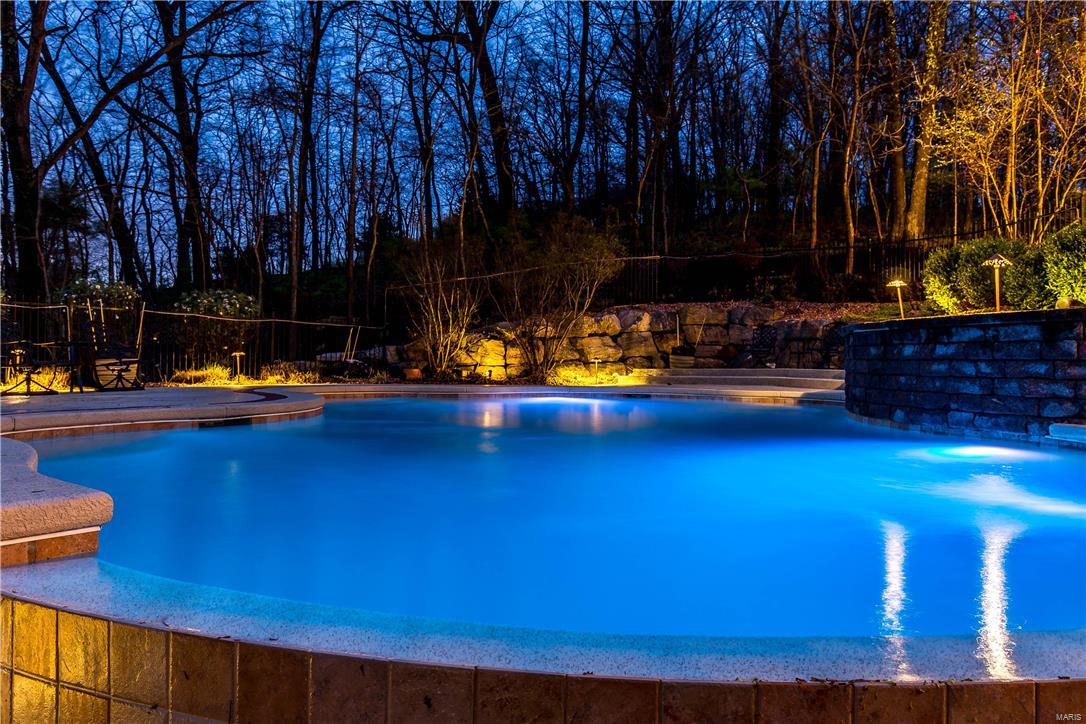 Shepard Oaks - Residential