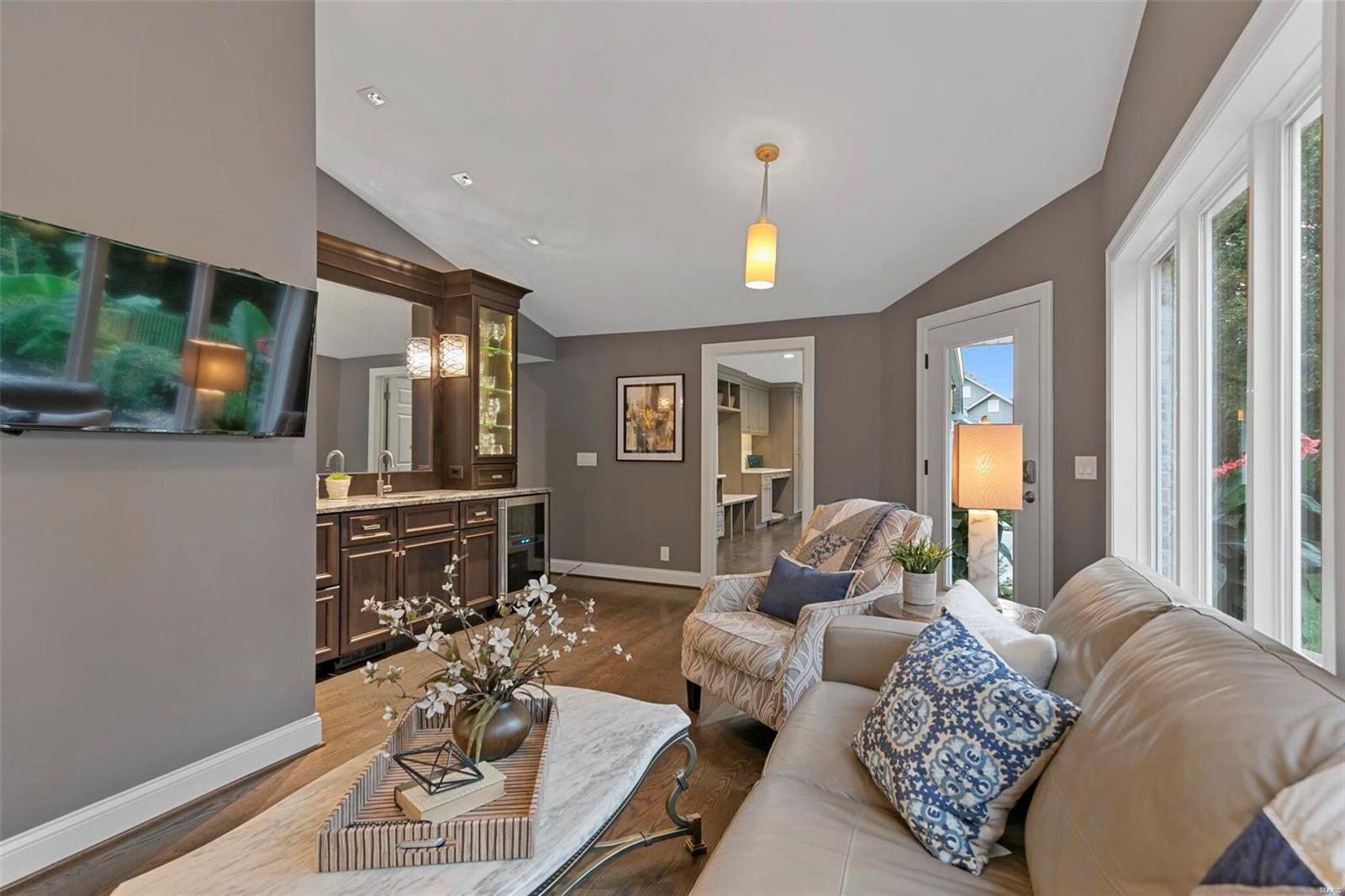 Ballas Courts - Residential