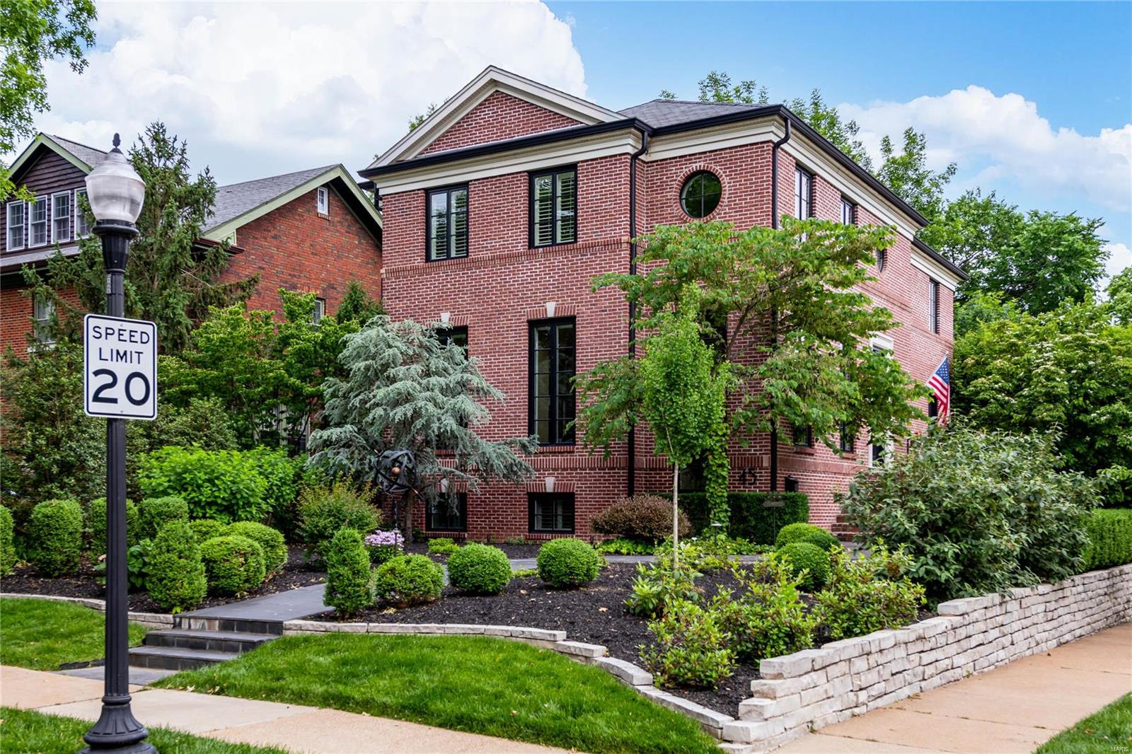 Hillcrest - Residential